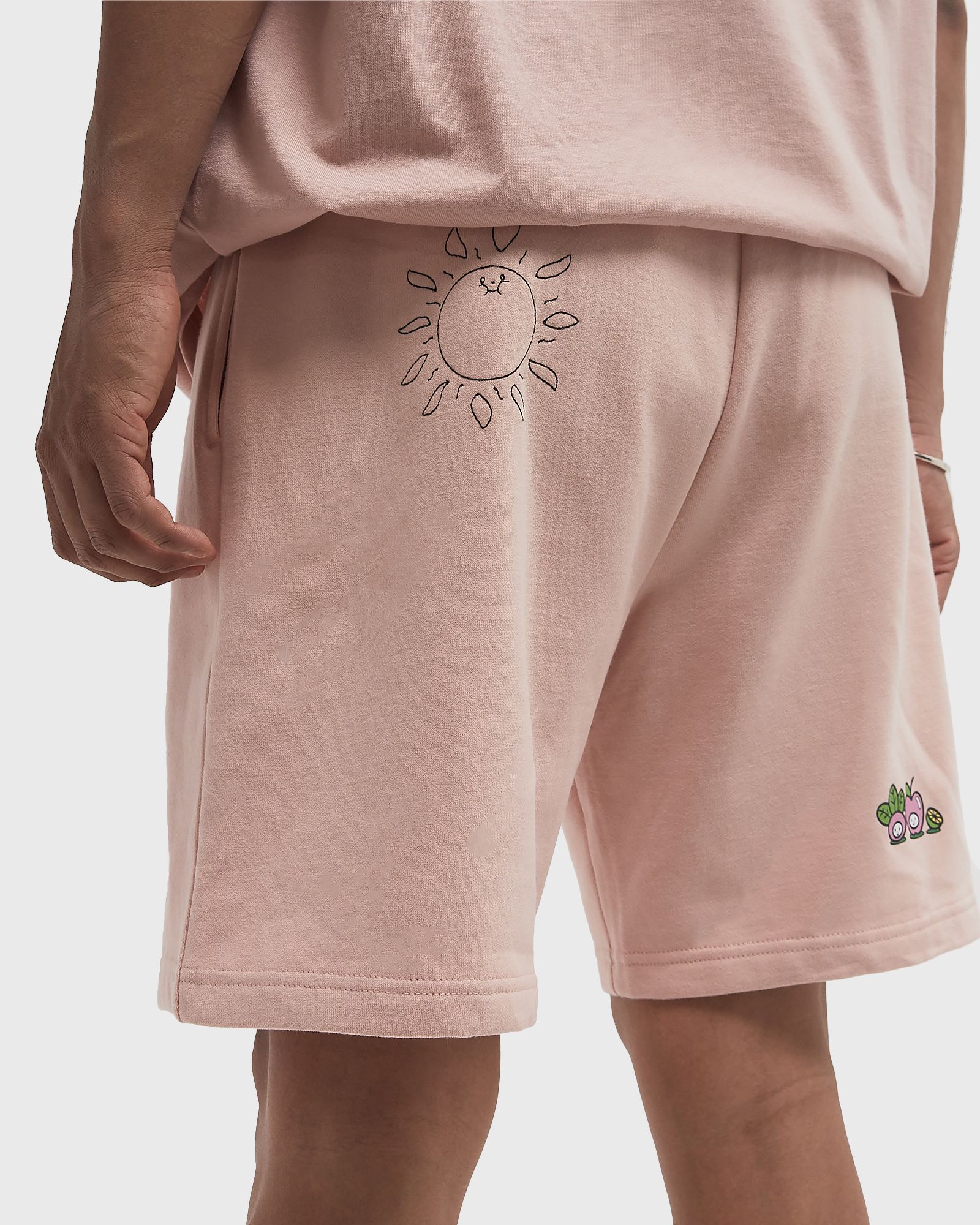 MOUNTAIN CLEANUP RELAXED SHORT