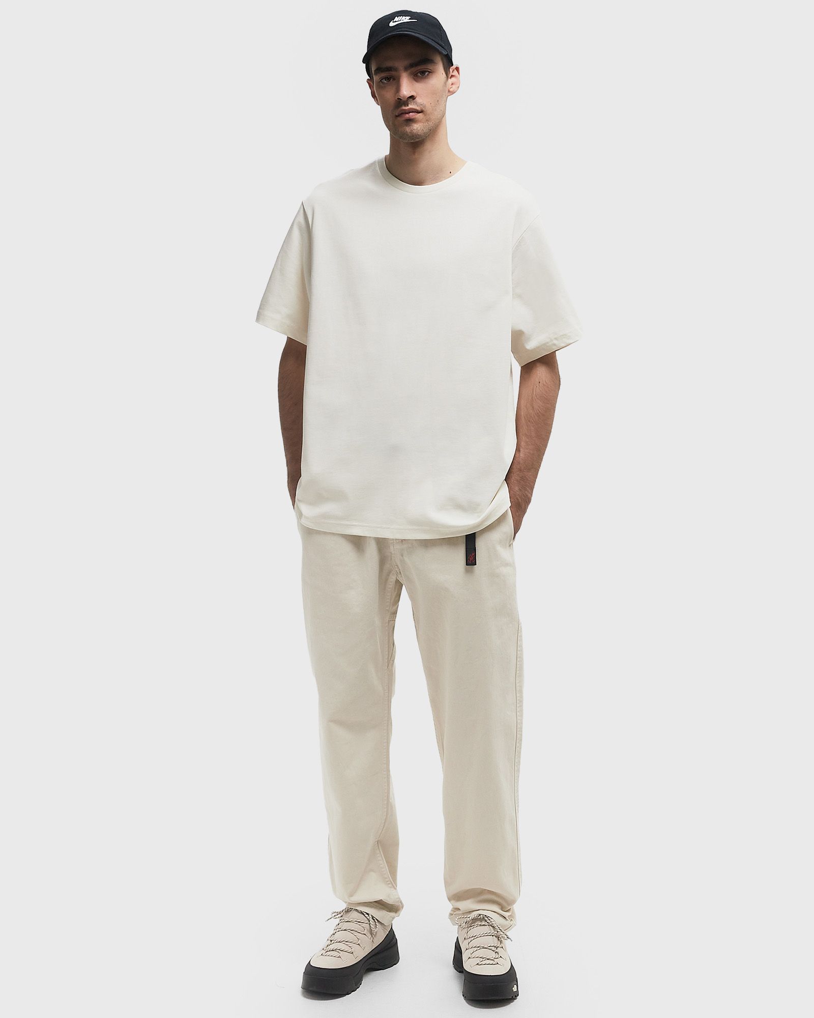 SS LOGO RMST RELAXED TEE