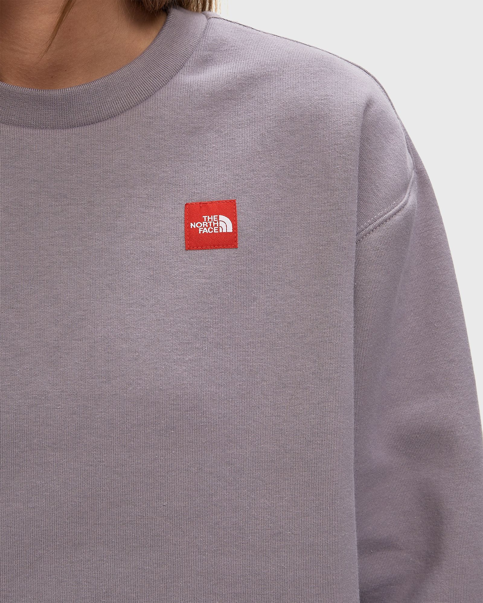 W TNF Red Box Crew
