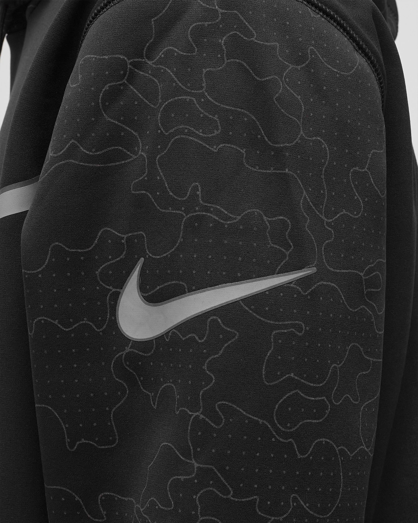 Las Vegas Raiders RFLCTV Pullover Therma Hoodie