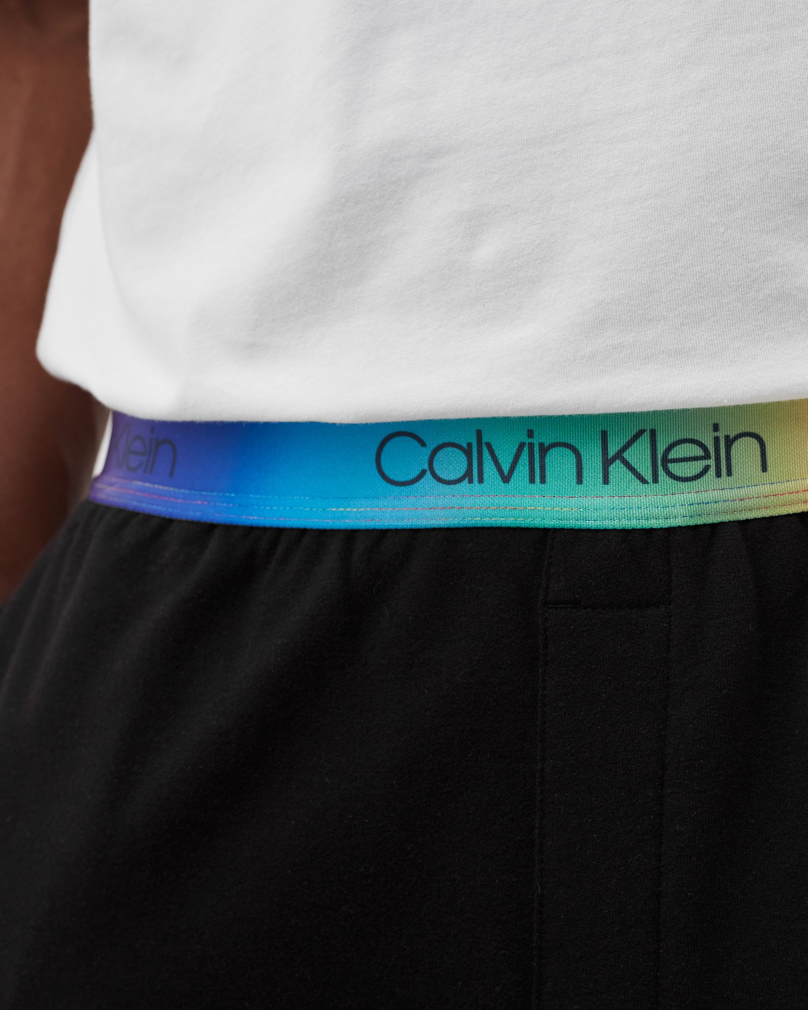 LOUNGE Short 'PRIDE'