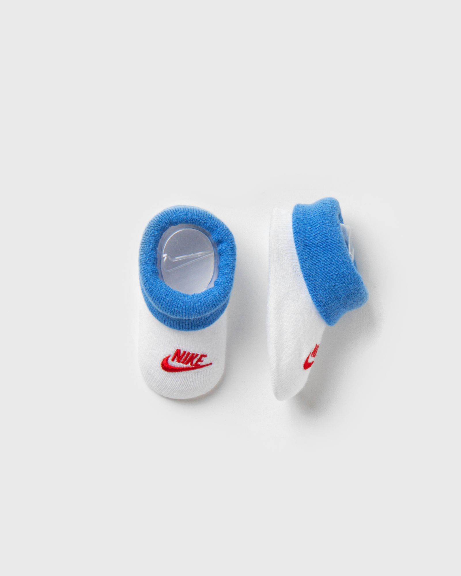 BODYSUIT, HAT, AND BOOTIES 3-PIECE SET