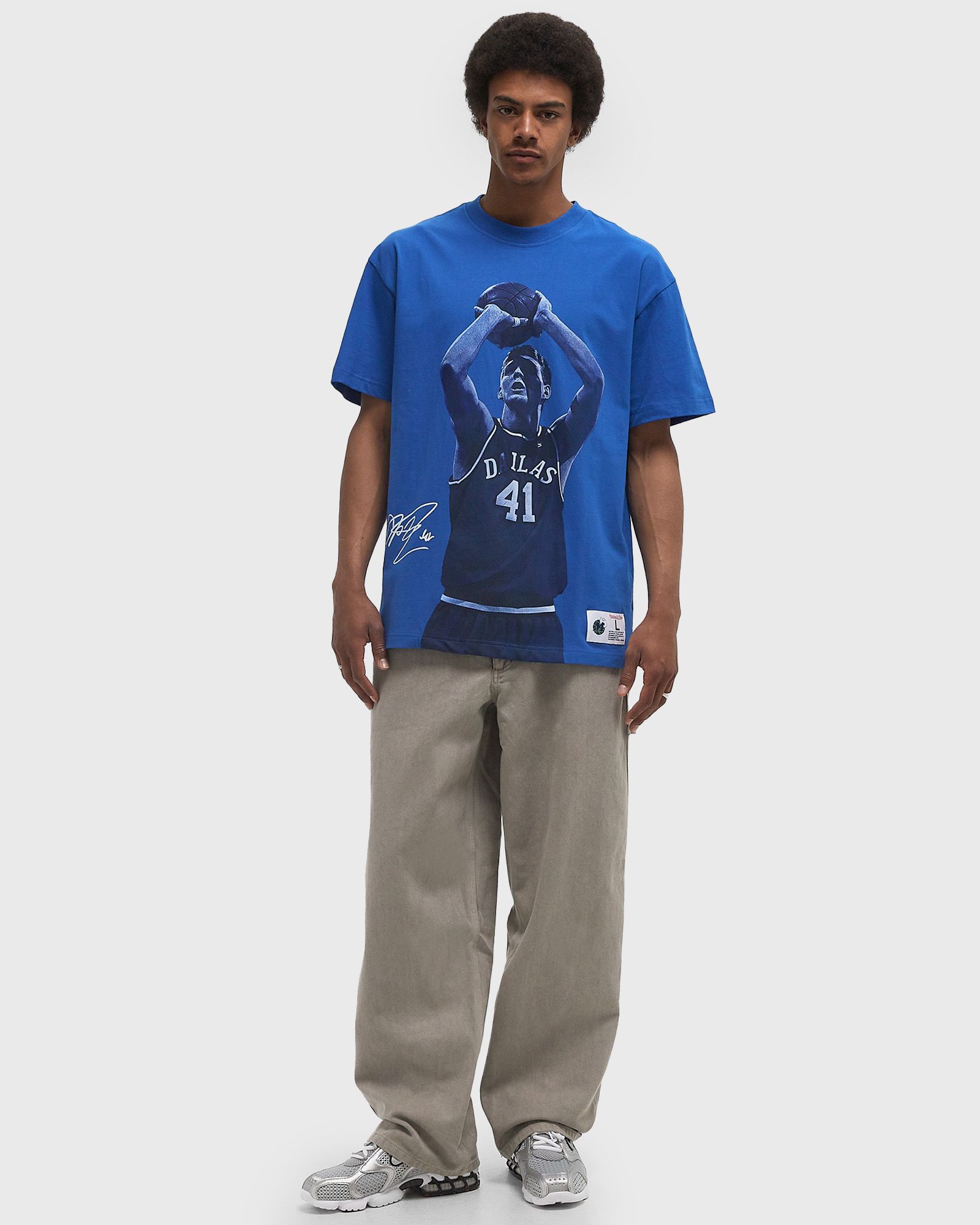 NBA ULTIMATE PLAYER TEE VINTAGE LOGO DALLAS MAVERICKS DIRK NOWITZKI #41