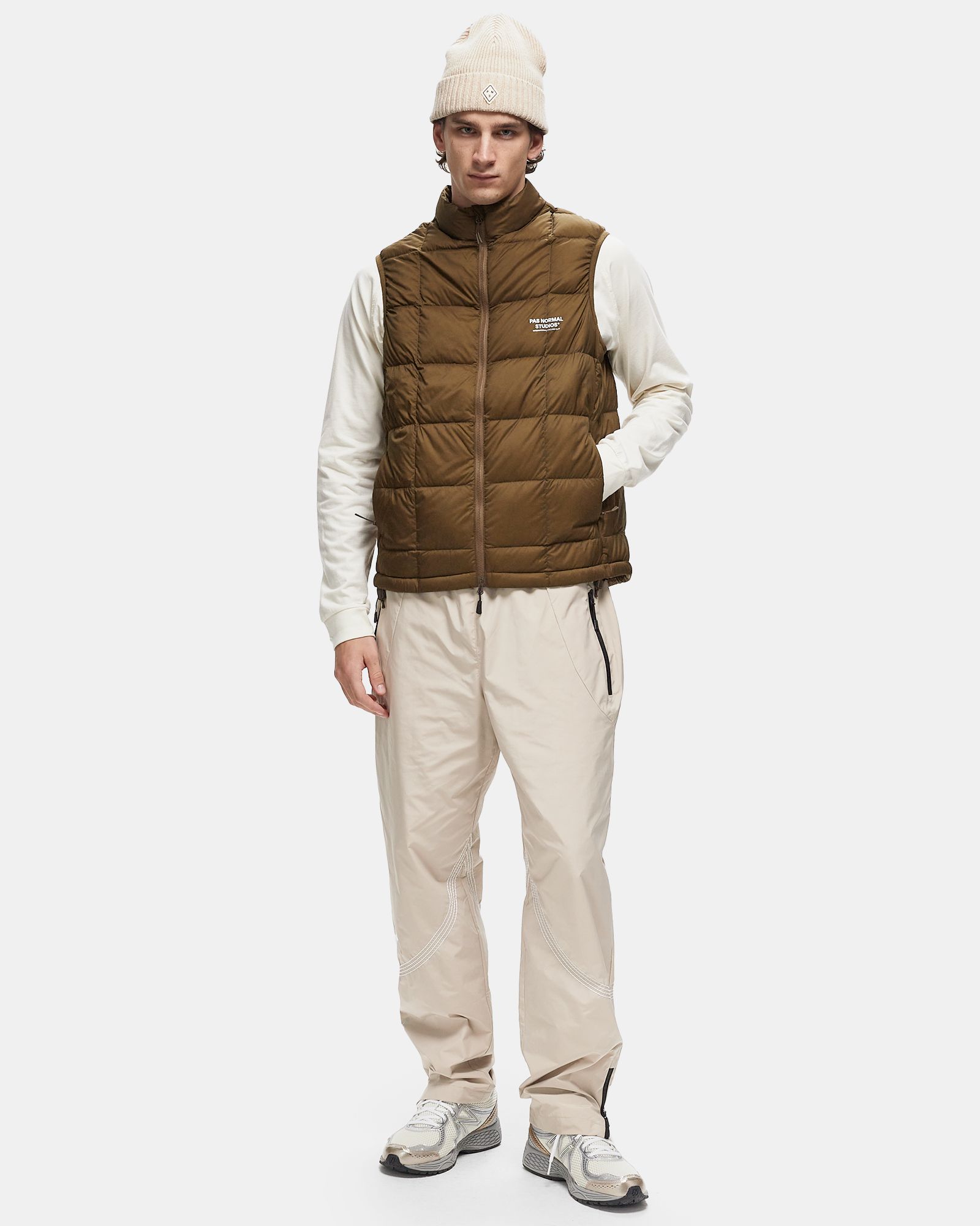 Off-Race Down Vest