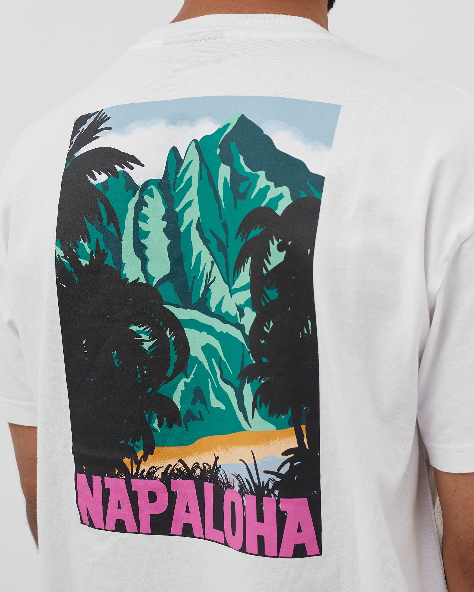 Alhoa Graphic Tee