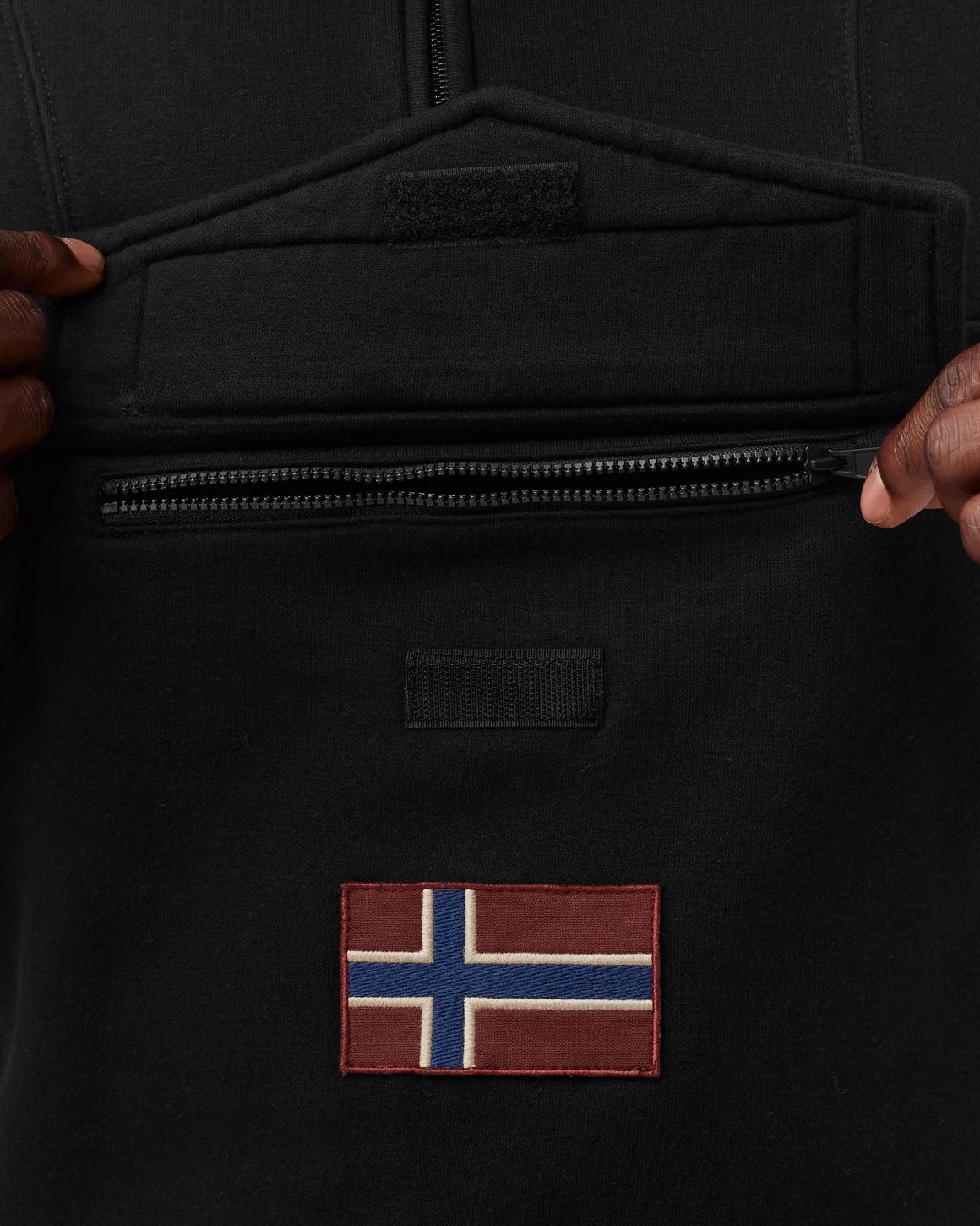 Napapijri BURGEE HALF ZIP SWEATSHIRT Black | BSTN Store