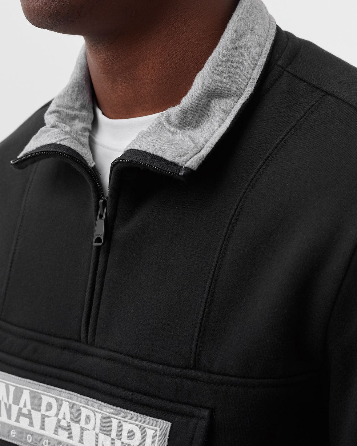 【送関込】NAPAPIJRI☆T-Burgee half zip sweatshirt Napapijri BURGEE HALF ZIP SWEATSHIRT Grey | BSTN Store