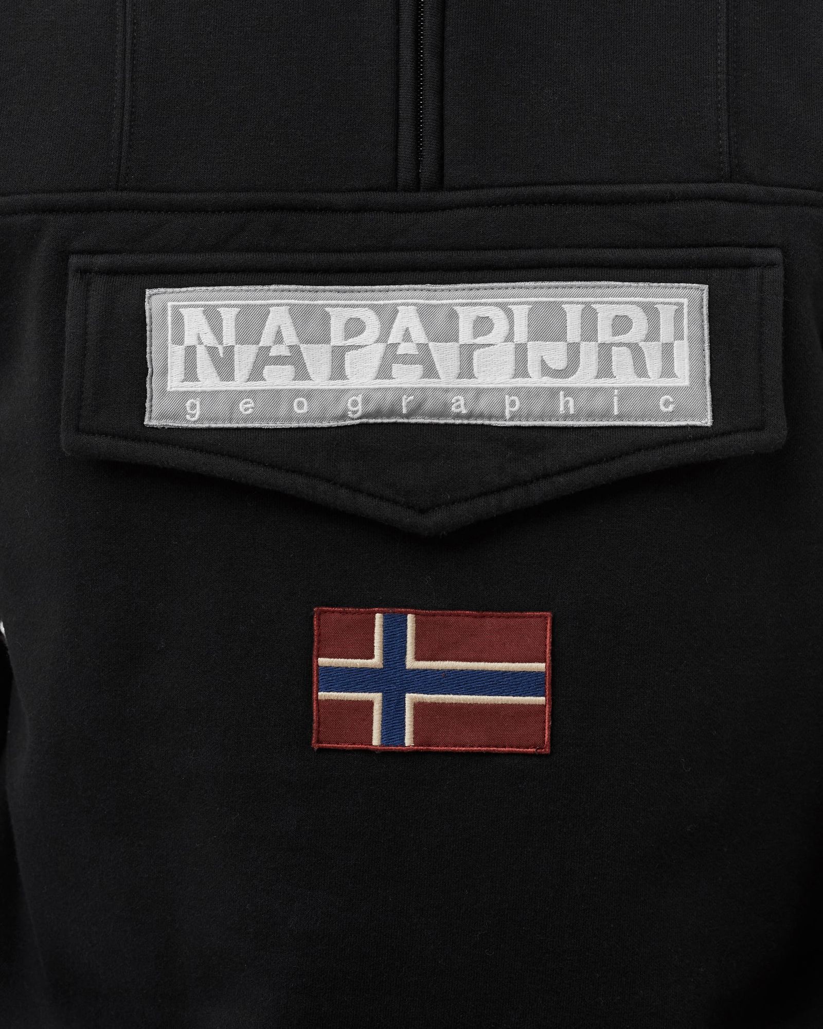 BURGEE HALF ZIP SWEATSHIRT