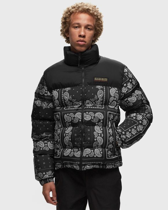A-HOLIDAY OUTERWEAR