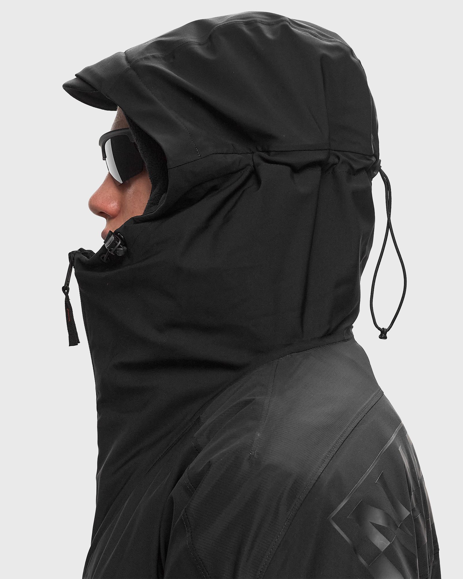 RAINFOREST TECH JACKET