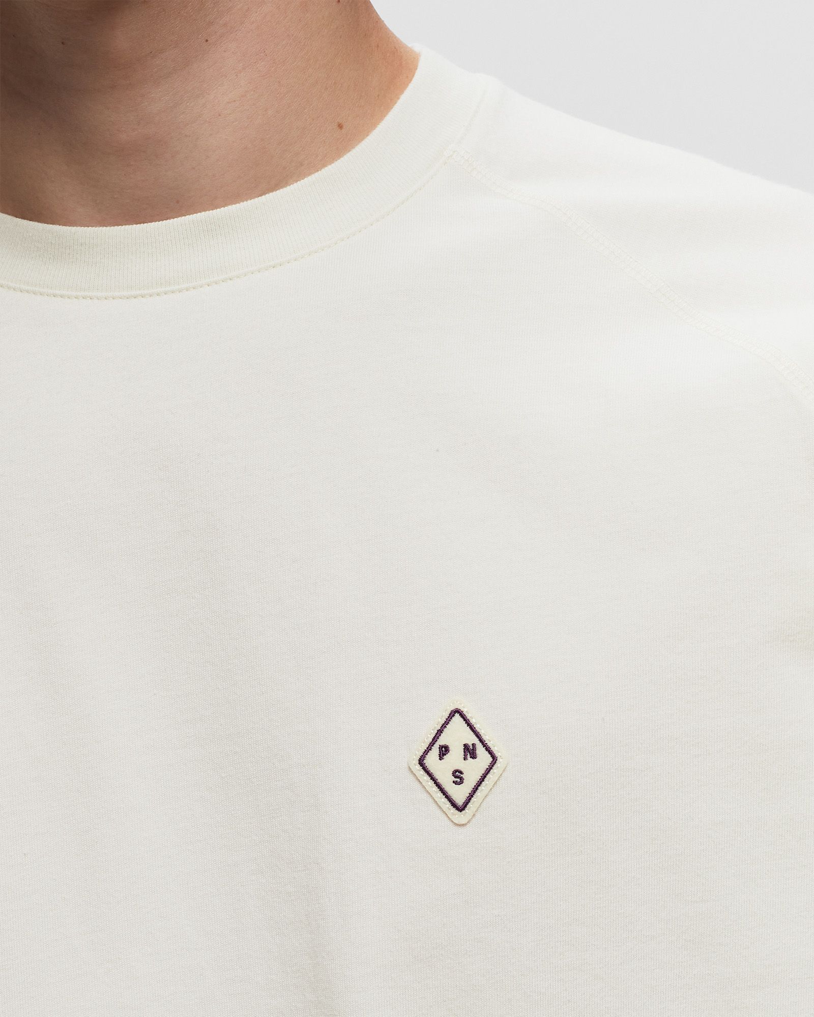 Off-Race Patch Long Sleeve T-Shirt