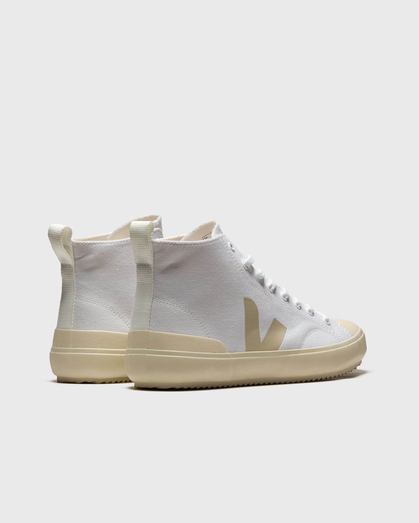 WMNS NOVA HT CANVAS
