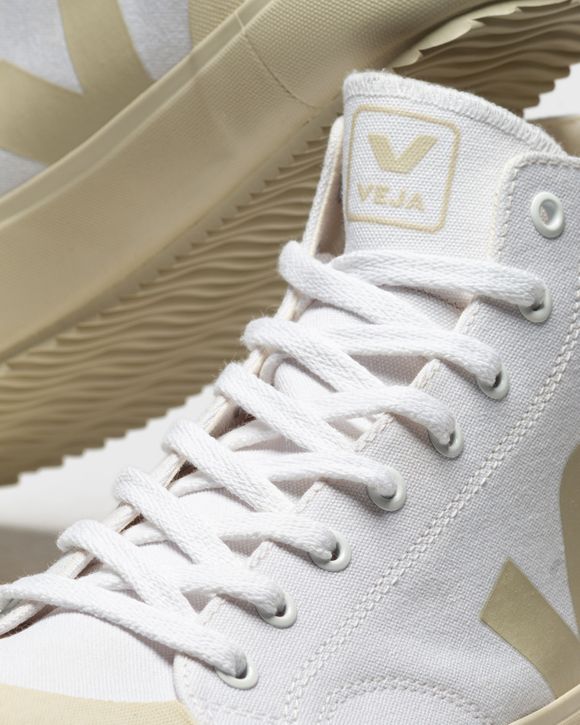 WMNS NOVA HT CANVAS