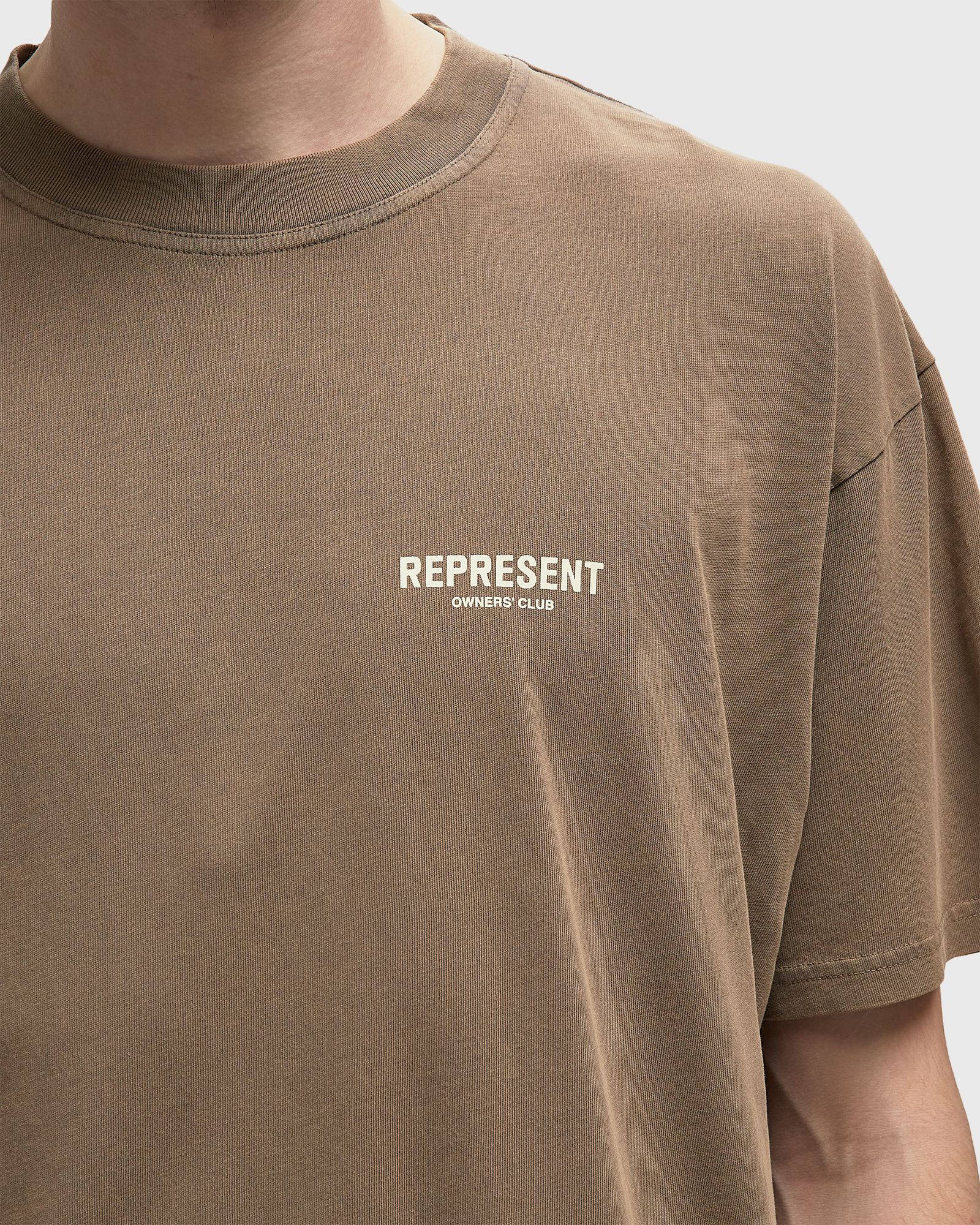Represent Owners Club TEE