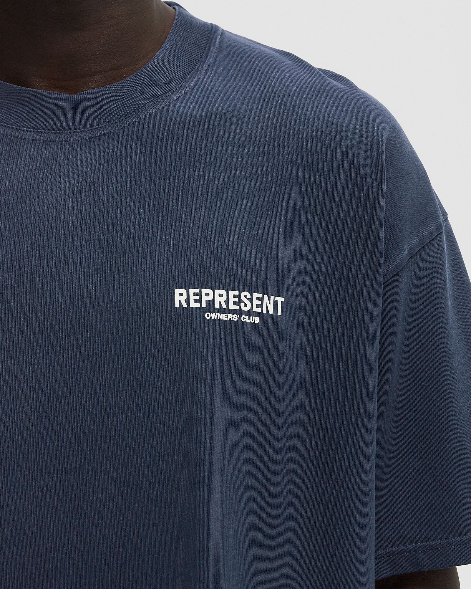 REPRESENT OWNERS CLUB T-SHIRT