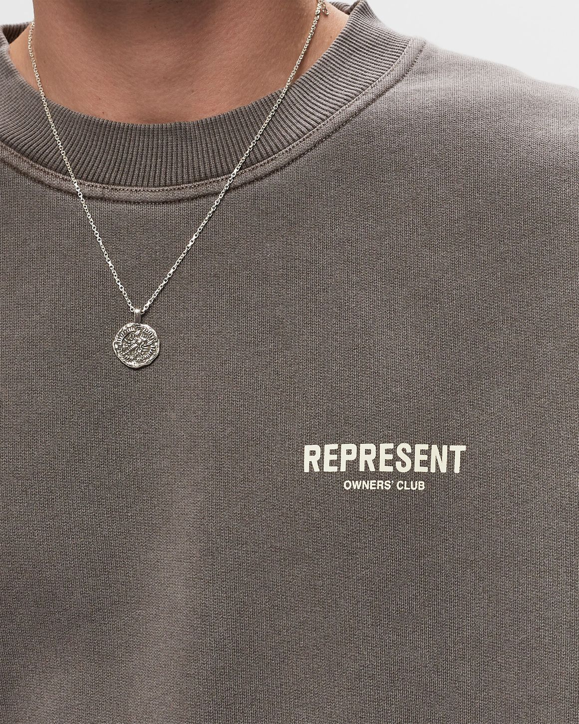 Represent OWNERS CLUB SWEATER Grey | BSTN Store