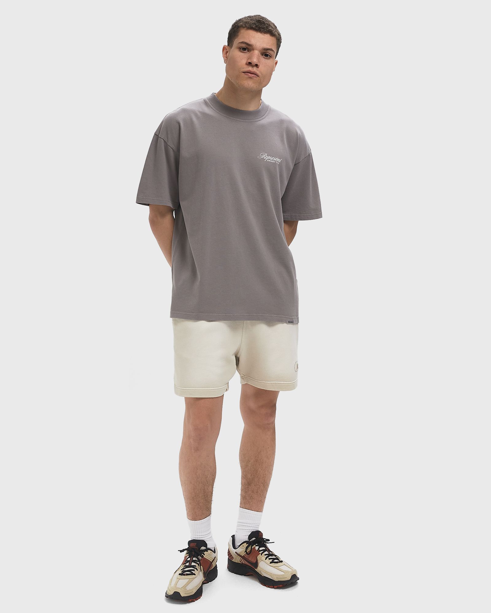 Represent Owners Club Script T-Shirt