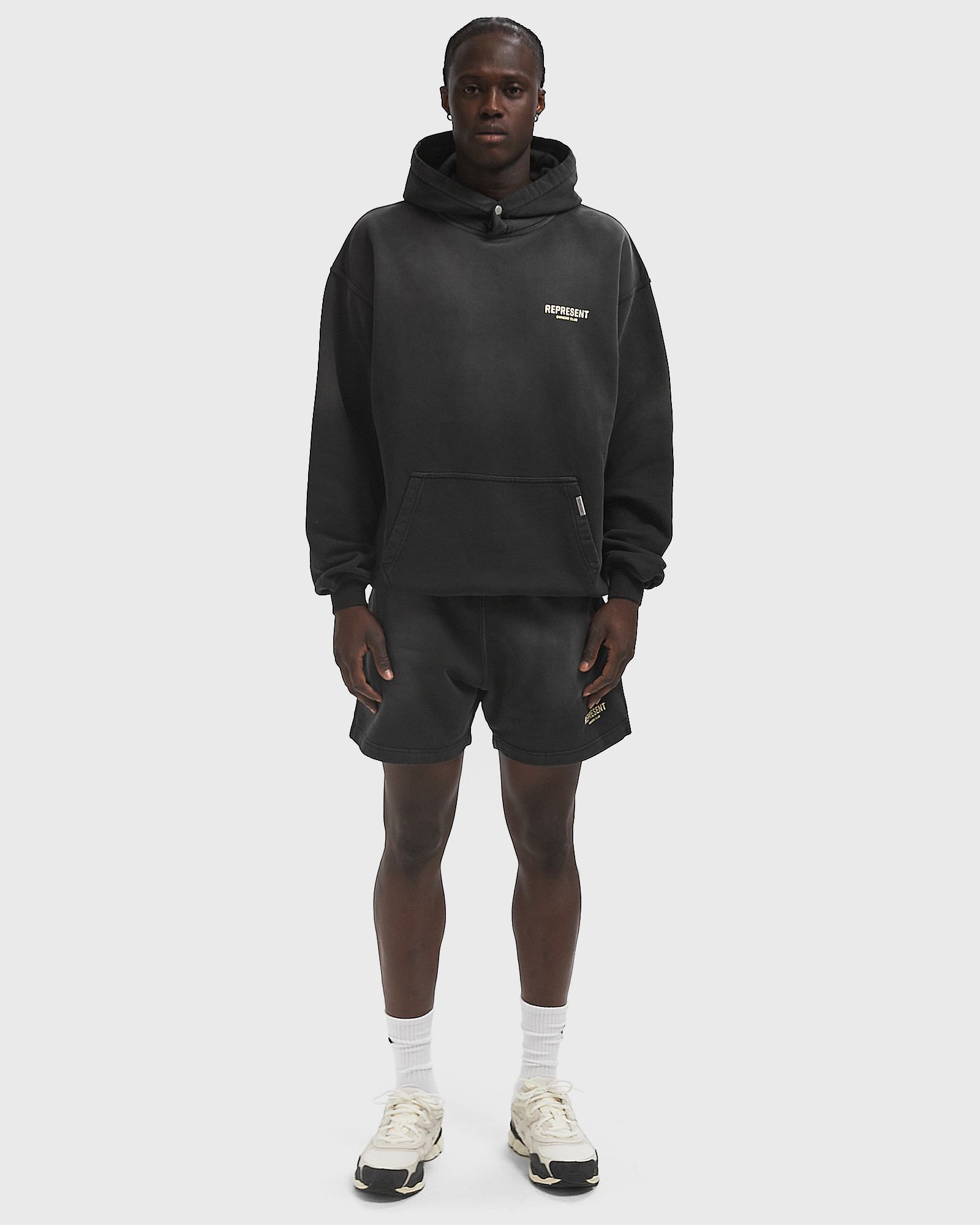 Represent Owners Club Short