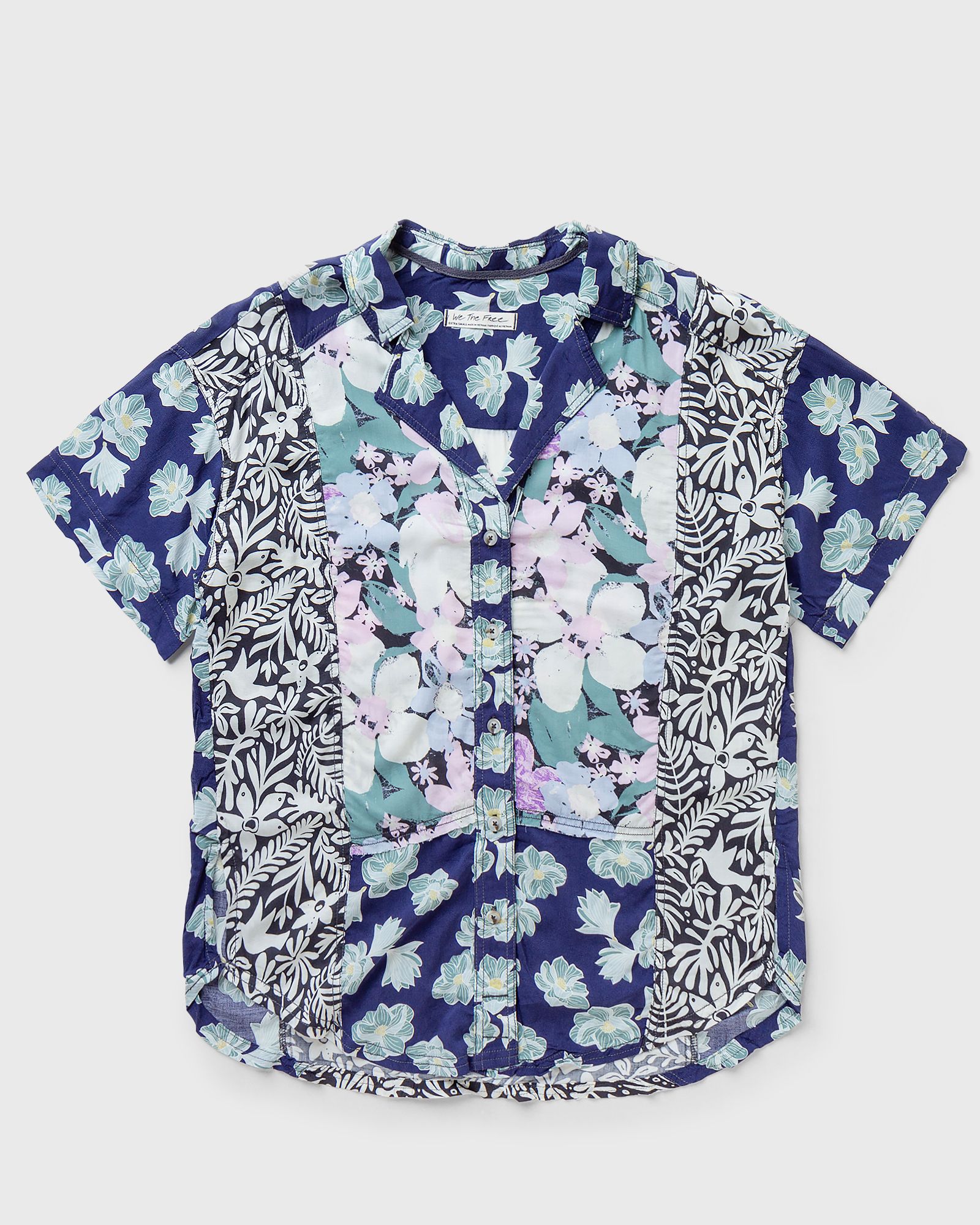 WMNS VACAY AWAY SHIRT