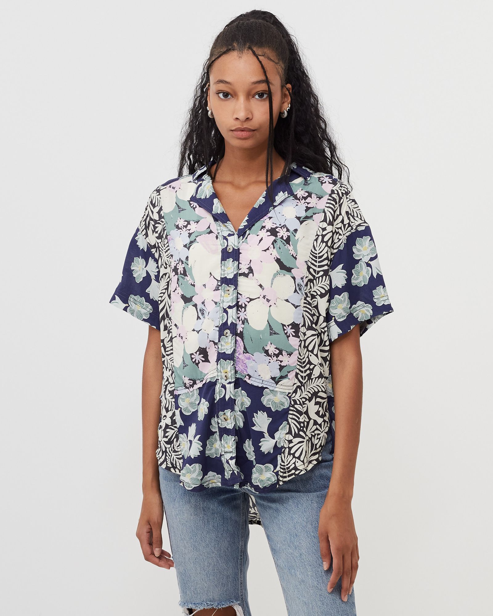 WMNS VACAY AWAY SHIRT