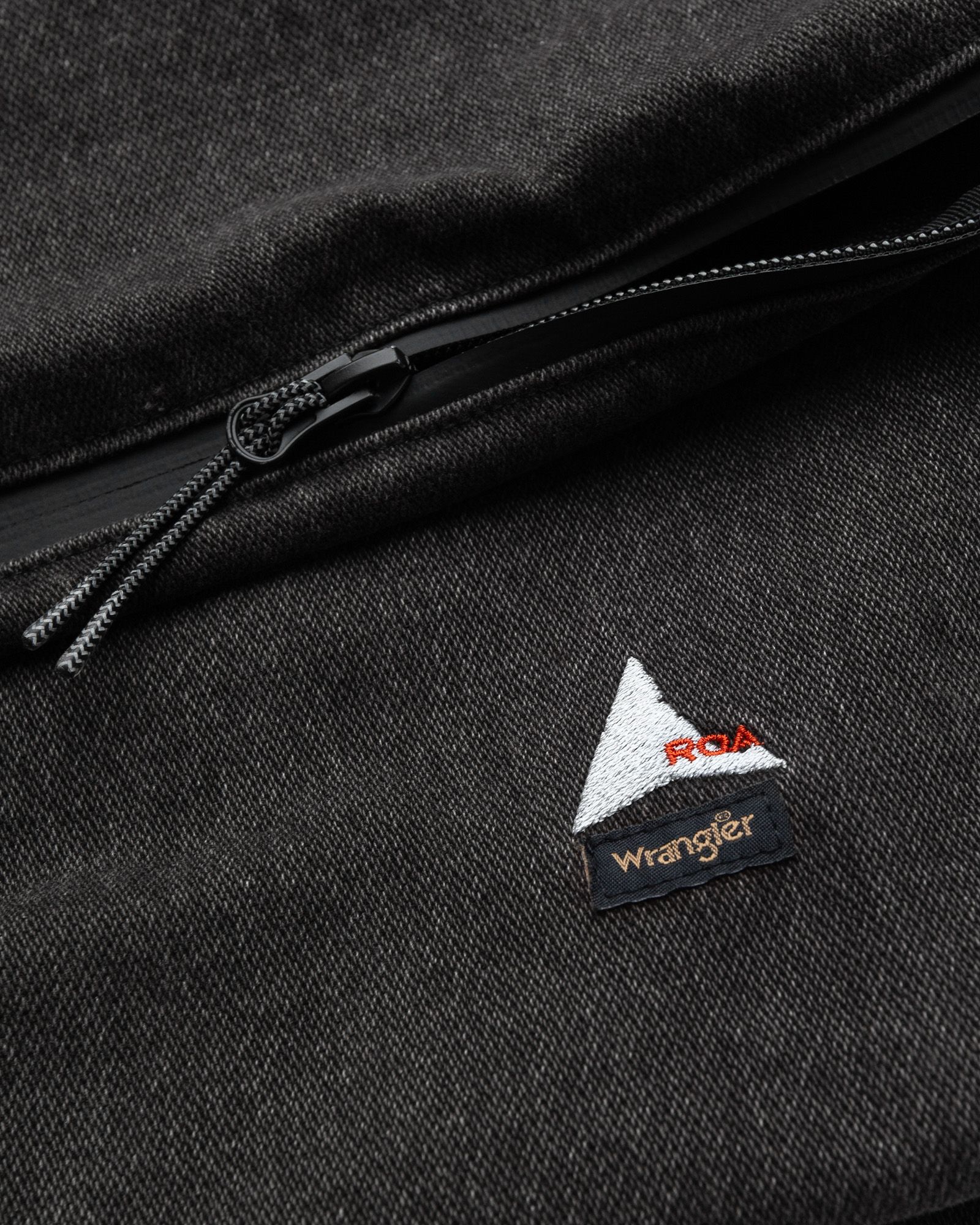 X Wrangler Yuna Crossbody Bag