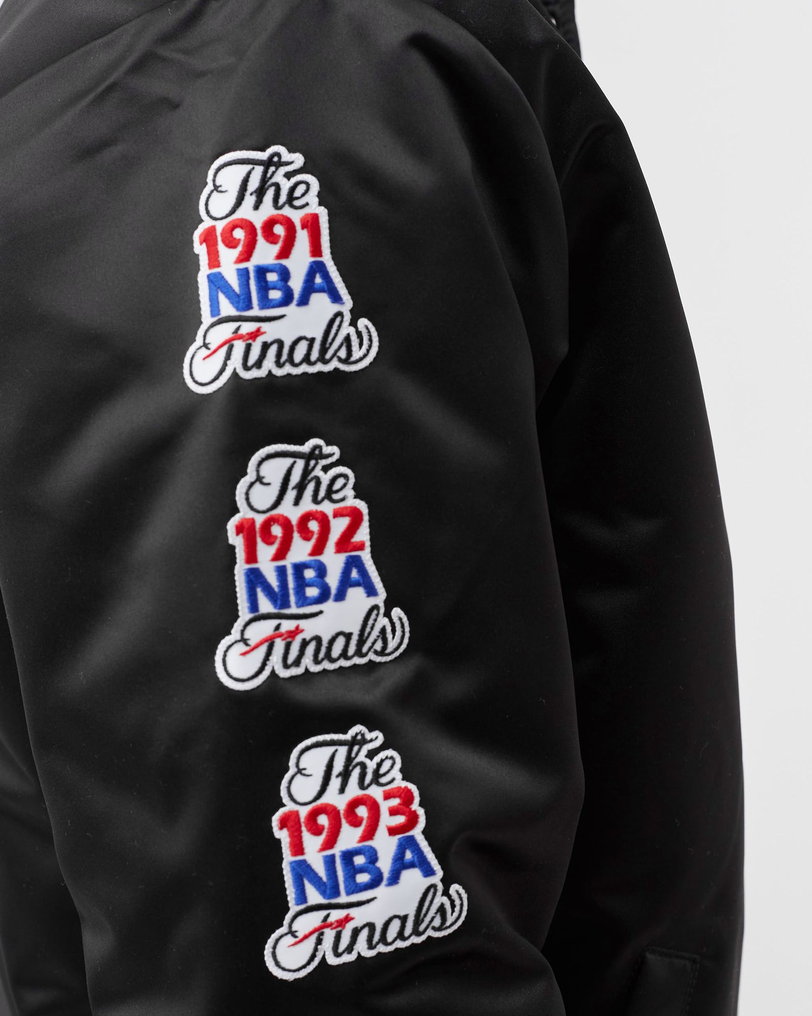 CHICAGO BULLS Champ City Satin Jacket