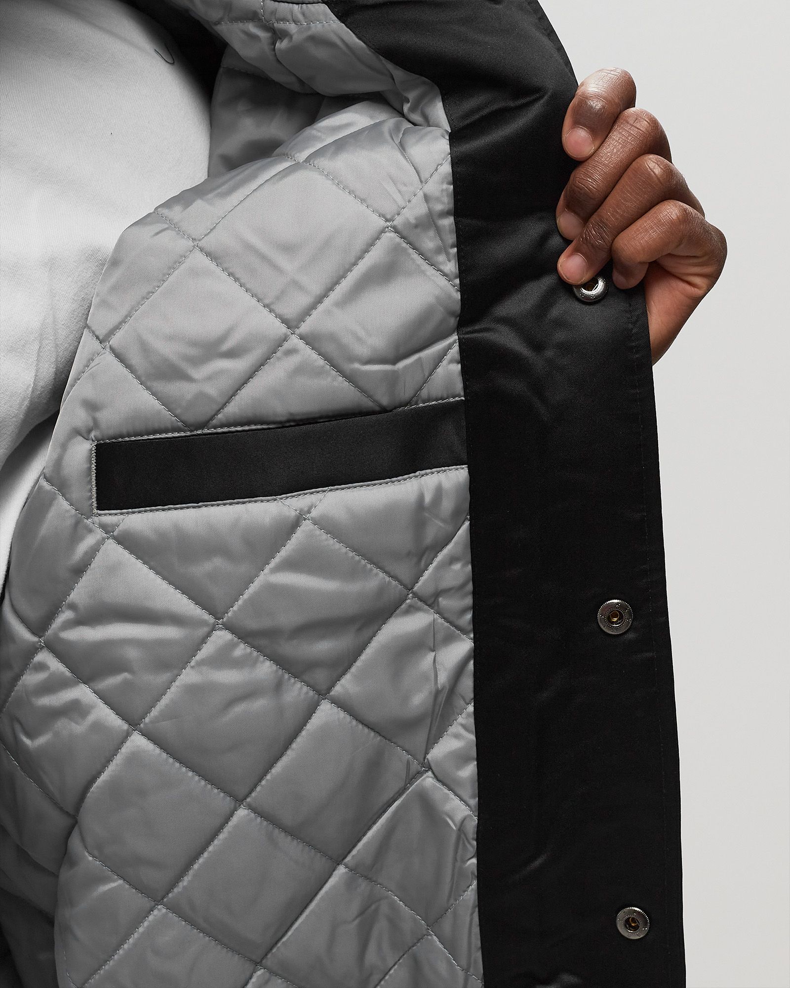 NFL HEAVYWEIGHT SATIN JACKET LAS VEGAS RAIDERS