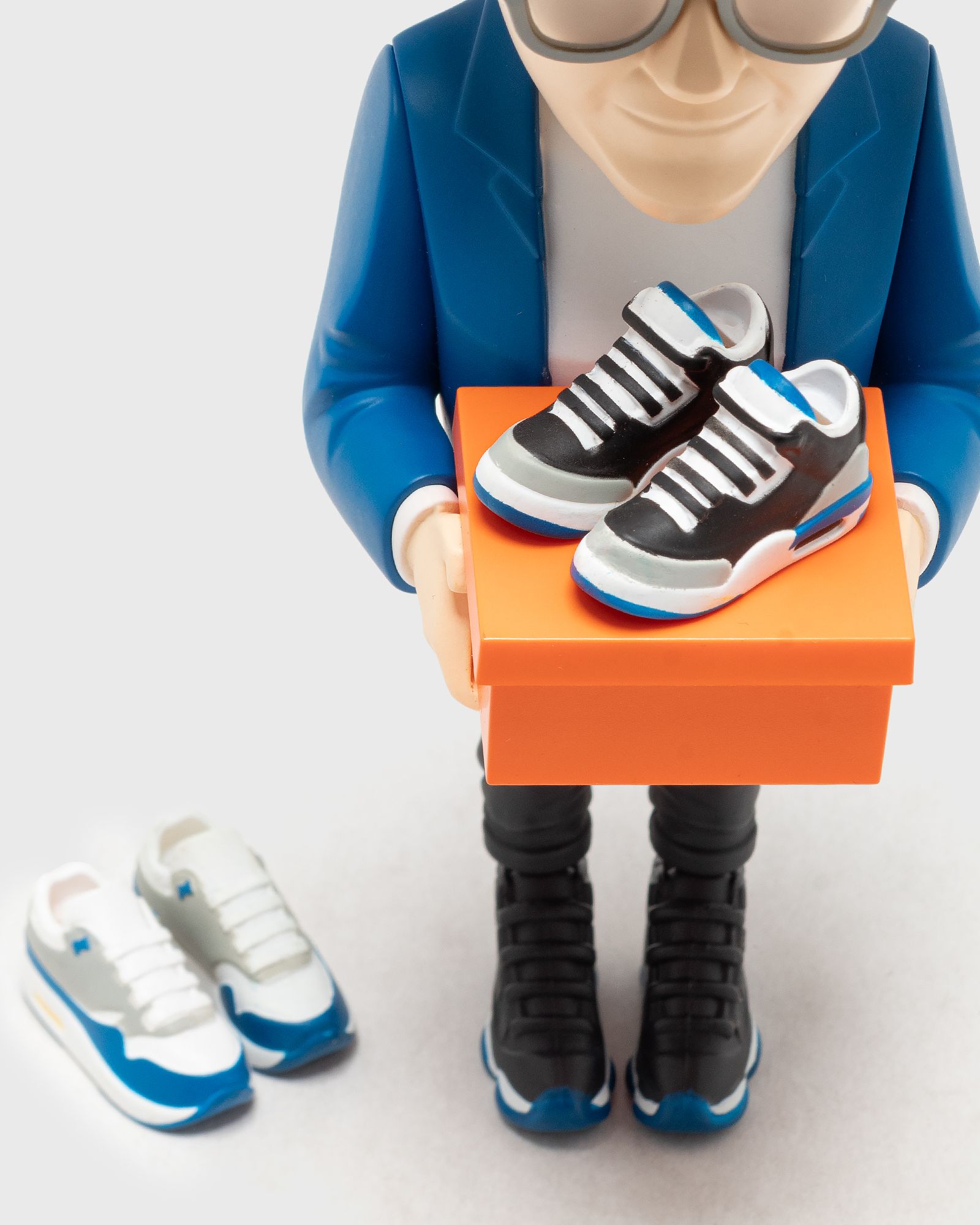 Shoe Designer (Royal Edition) by Danil Yad