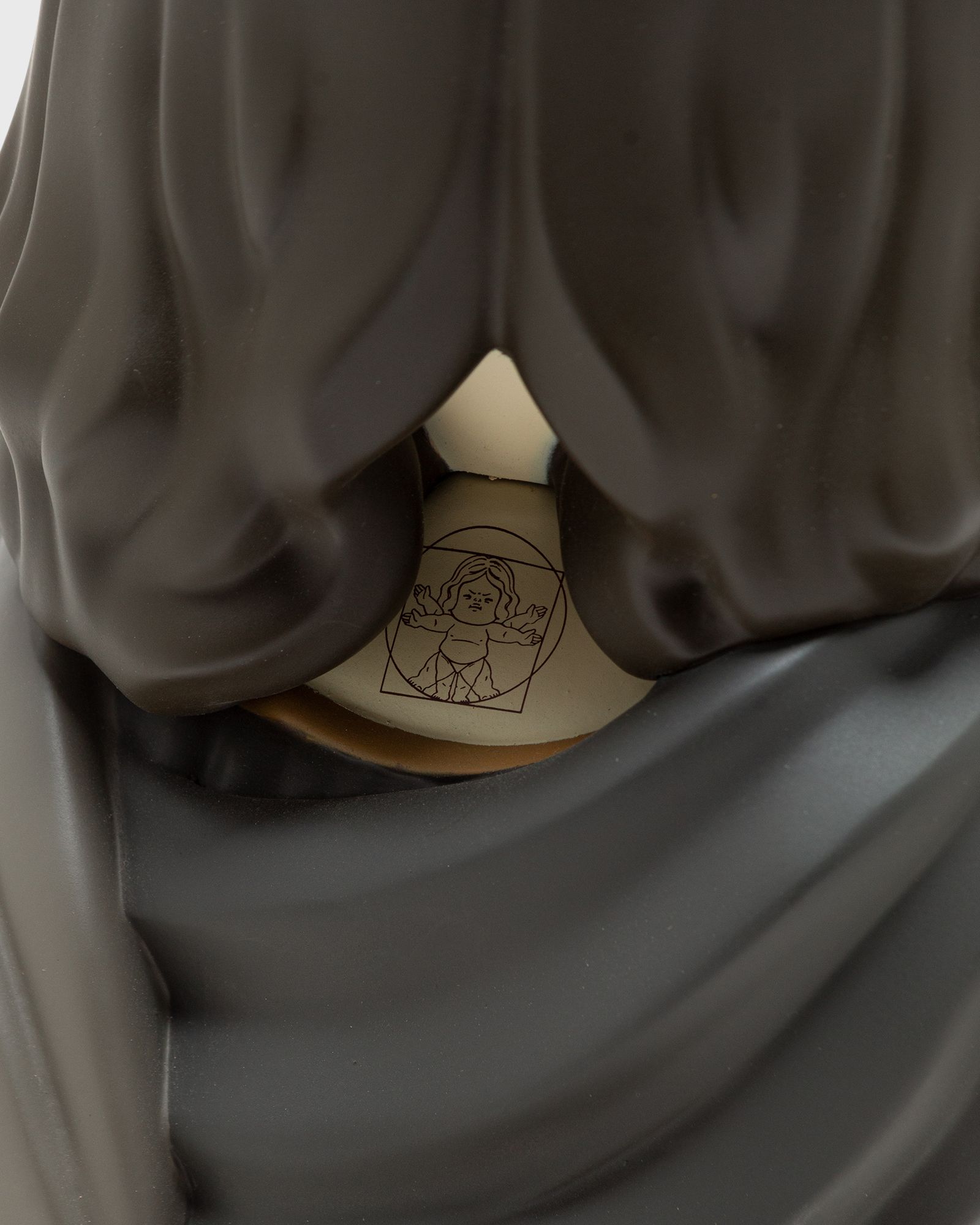 The Art of Picking: Mona Lisa by Po Yun Wang