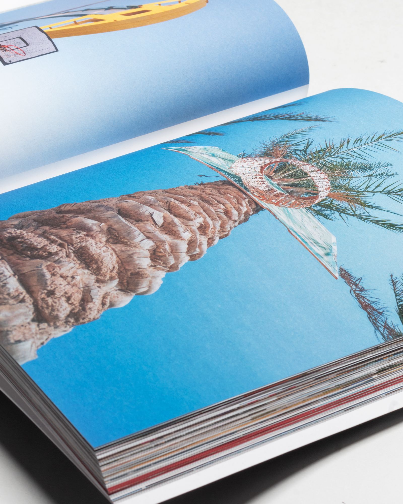 Overseas Magazine - Issue 01