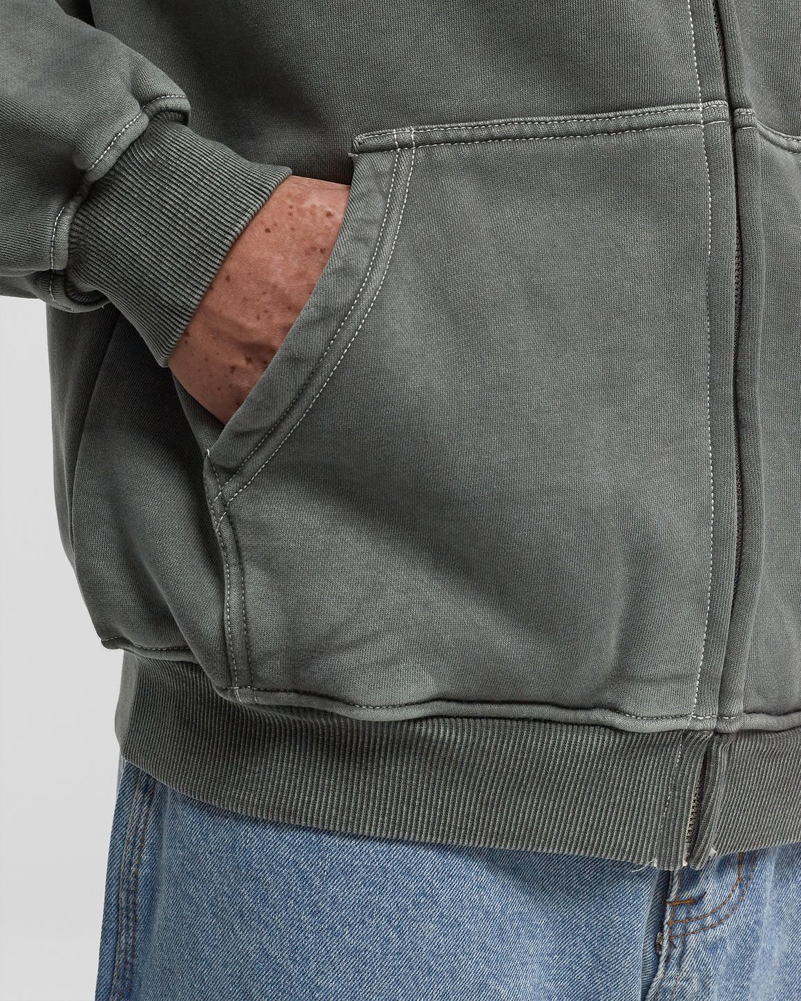 【BUTTER GOODS】Breakdown Zip-Thru Hood - Washed Black Butter Goods Mineral Wash Zip-Thru Hoodie - Charcoal | Flatspot