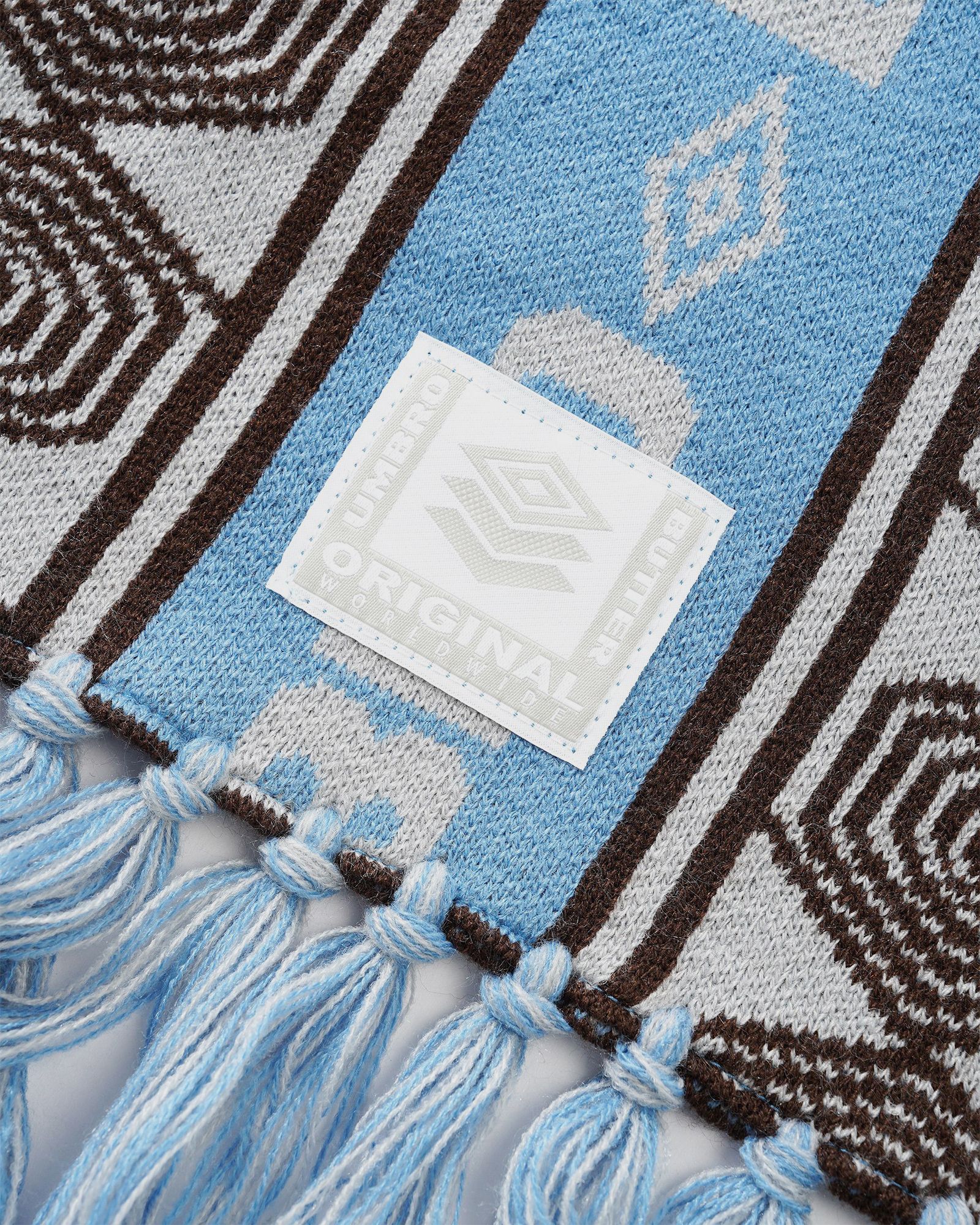 x Umbro Vert Scarf
