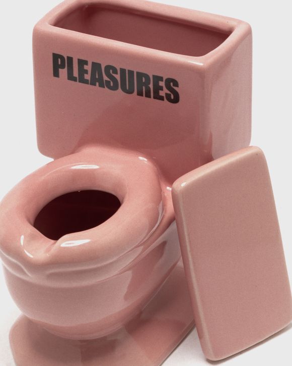 TOILET ASHTRAY