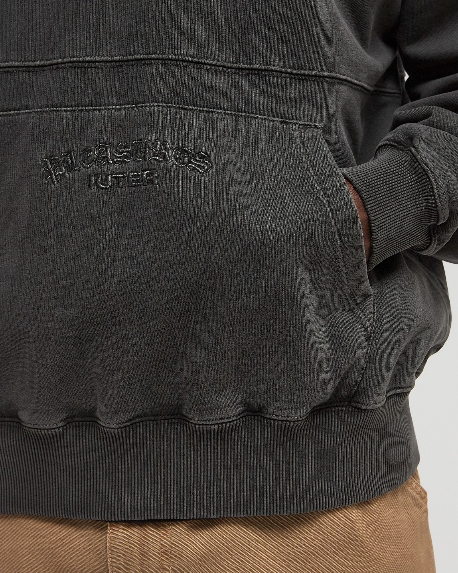 x Iuter MARCO HOODIE