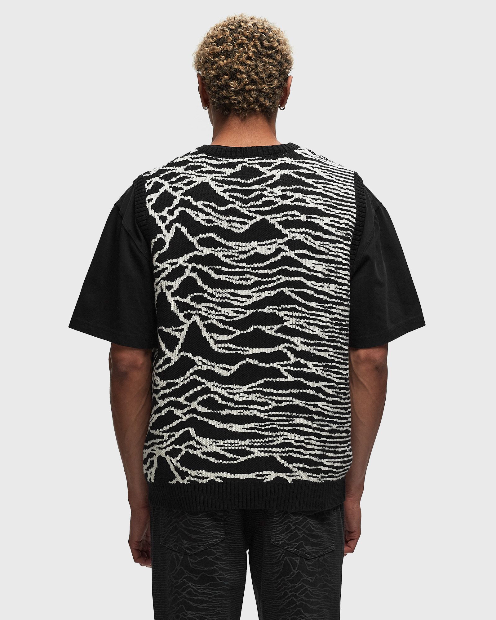 x Joy Division INTERZONE SWEATER VEST