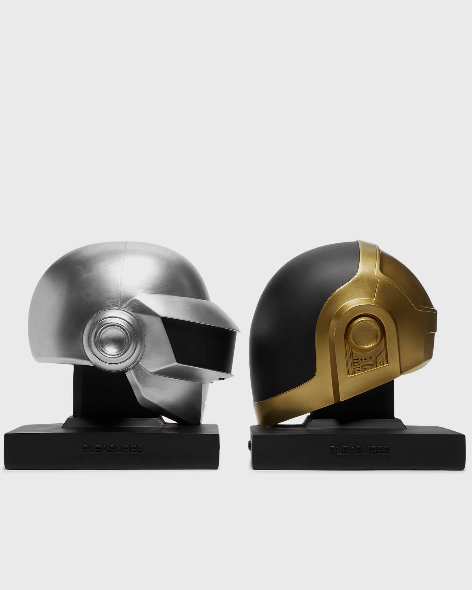 Pleasures x DAFT PUNK HELMETS BOOKEND Silver | BSTN Store