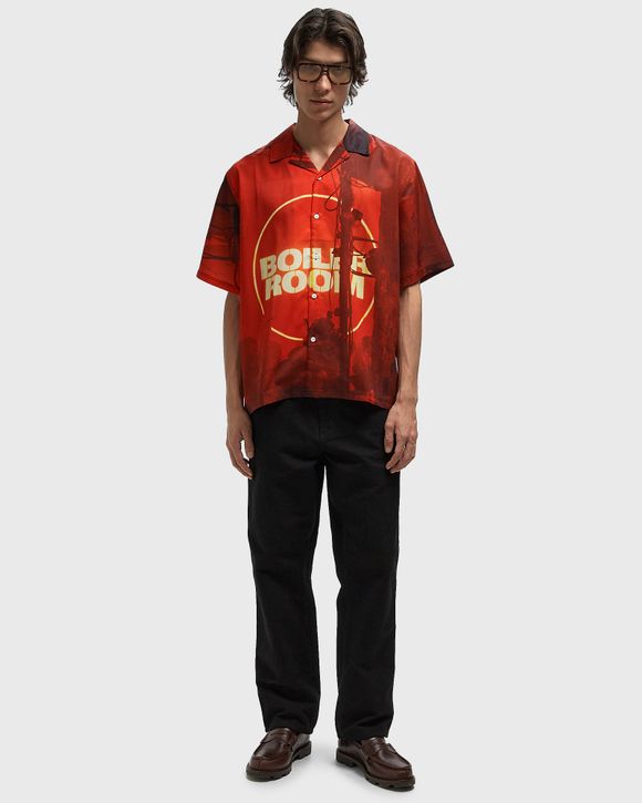 x BOILER ROOM VENUE BUTTON UP