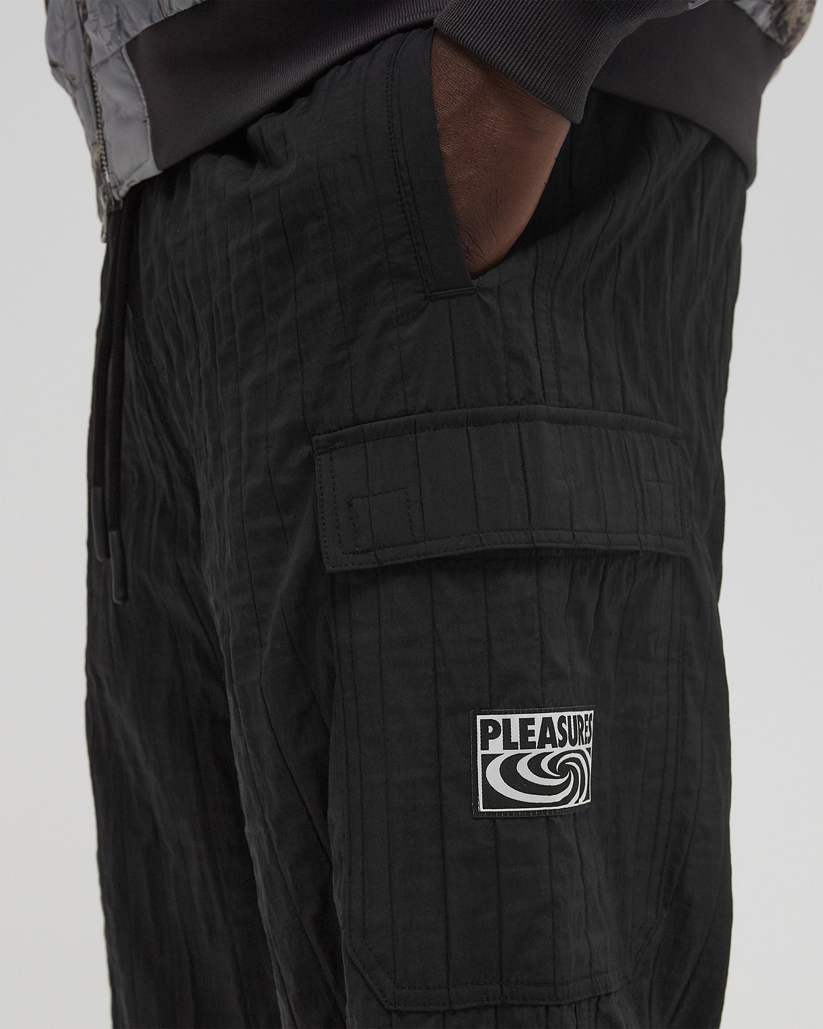 RESCUE PLEATED CARGO PANTS