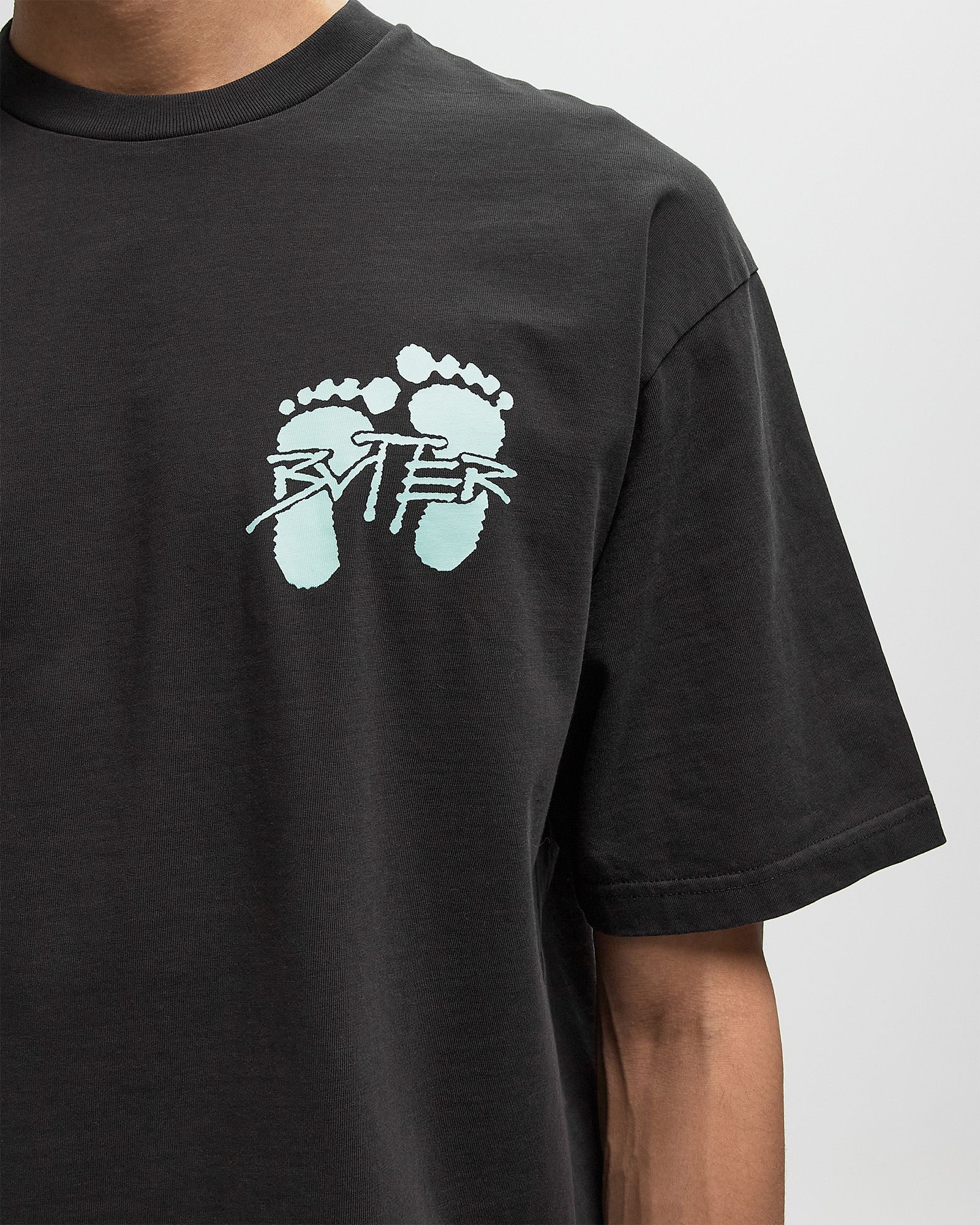 Footprints Tee