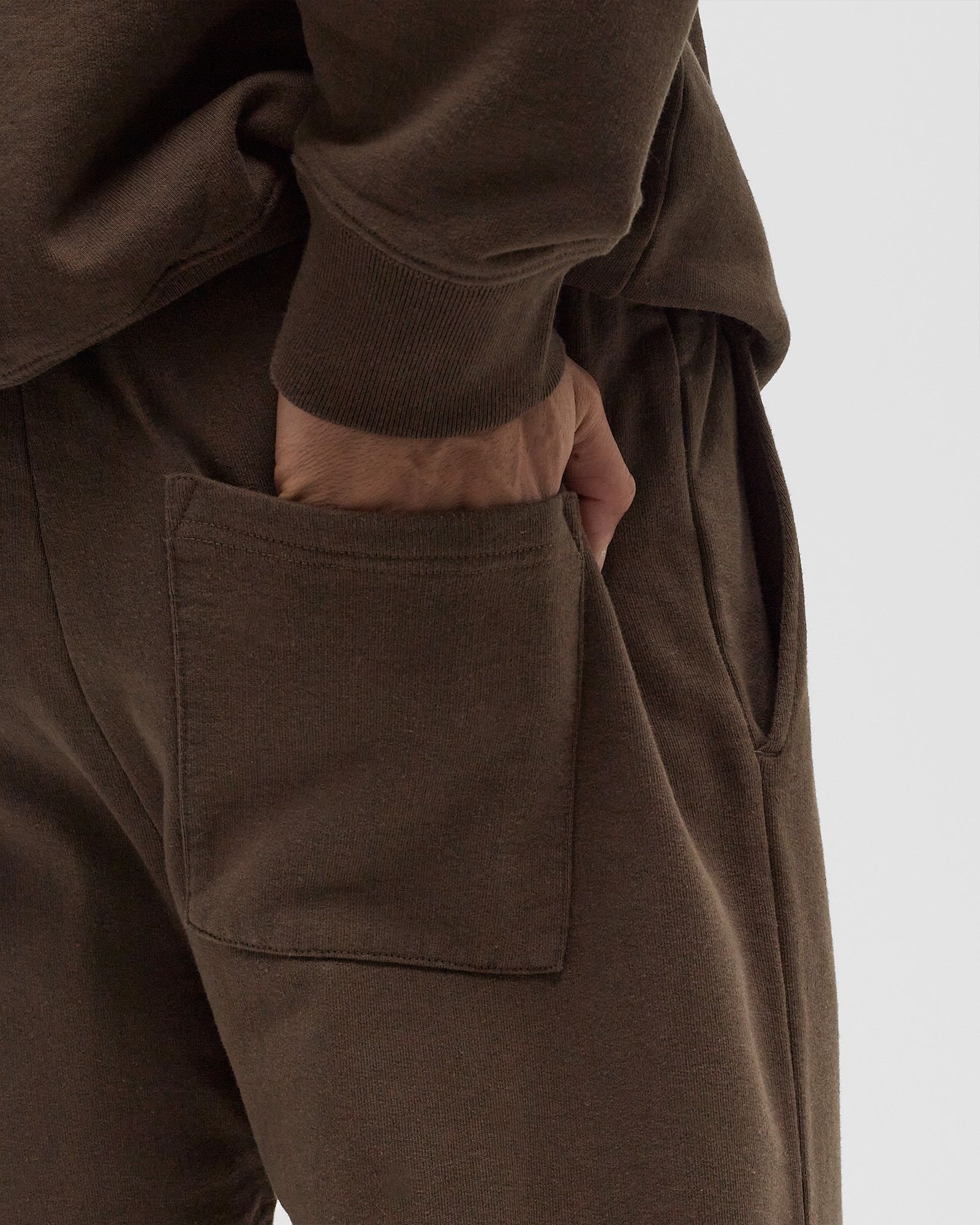 Oval Health straight leg sweatpant