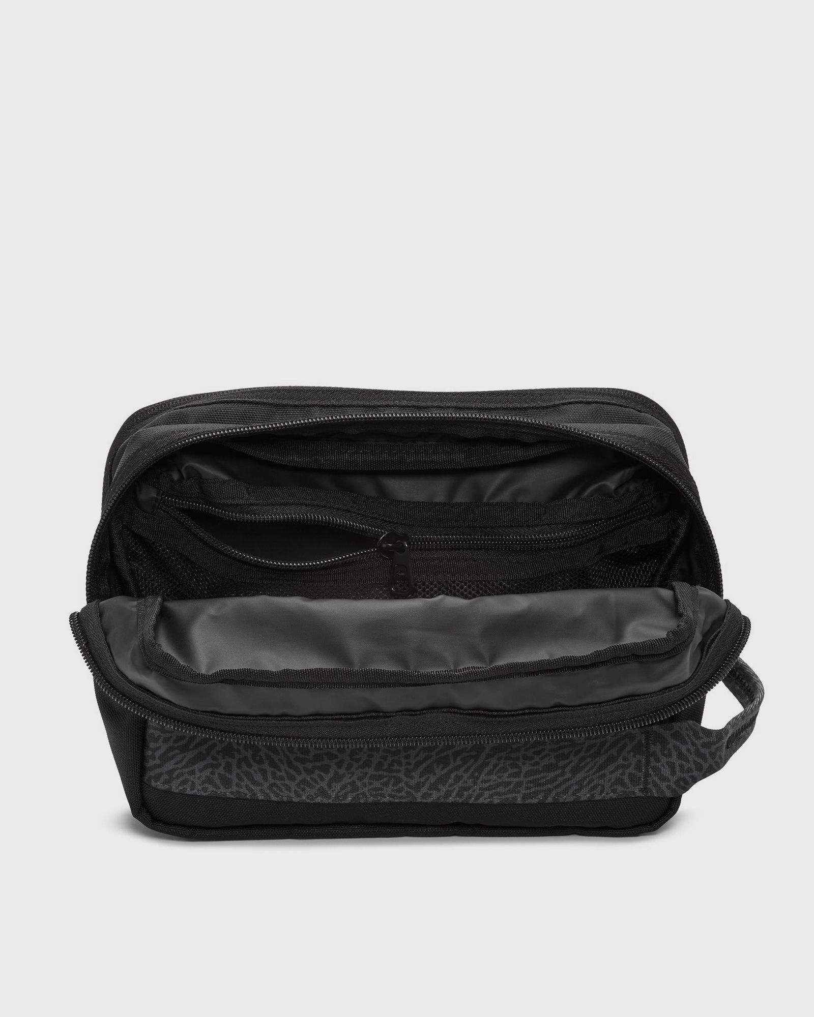JORDAN FIFTYONE49 TOILETRY KIT