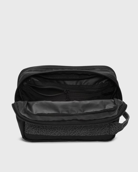 Nike toiletry kit hot sale