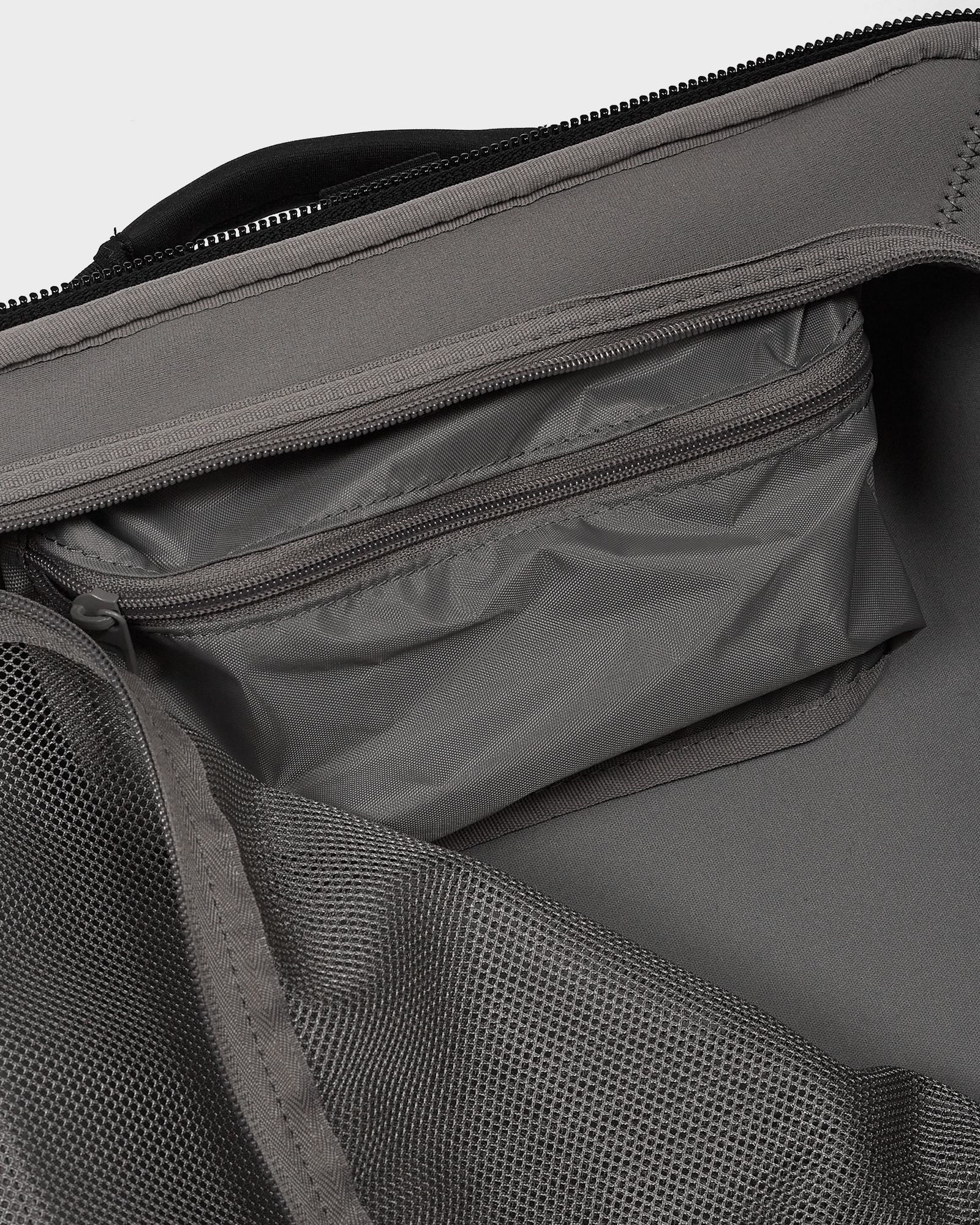 JORDAN FIFTYONE49 CABIN ROLLER