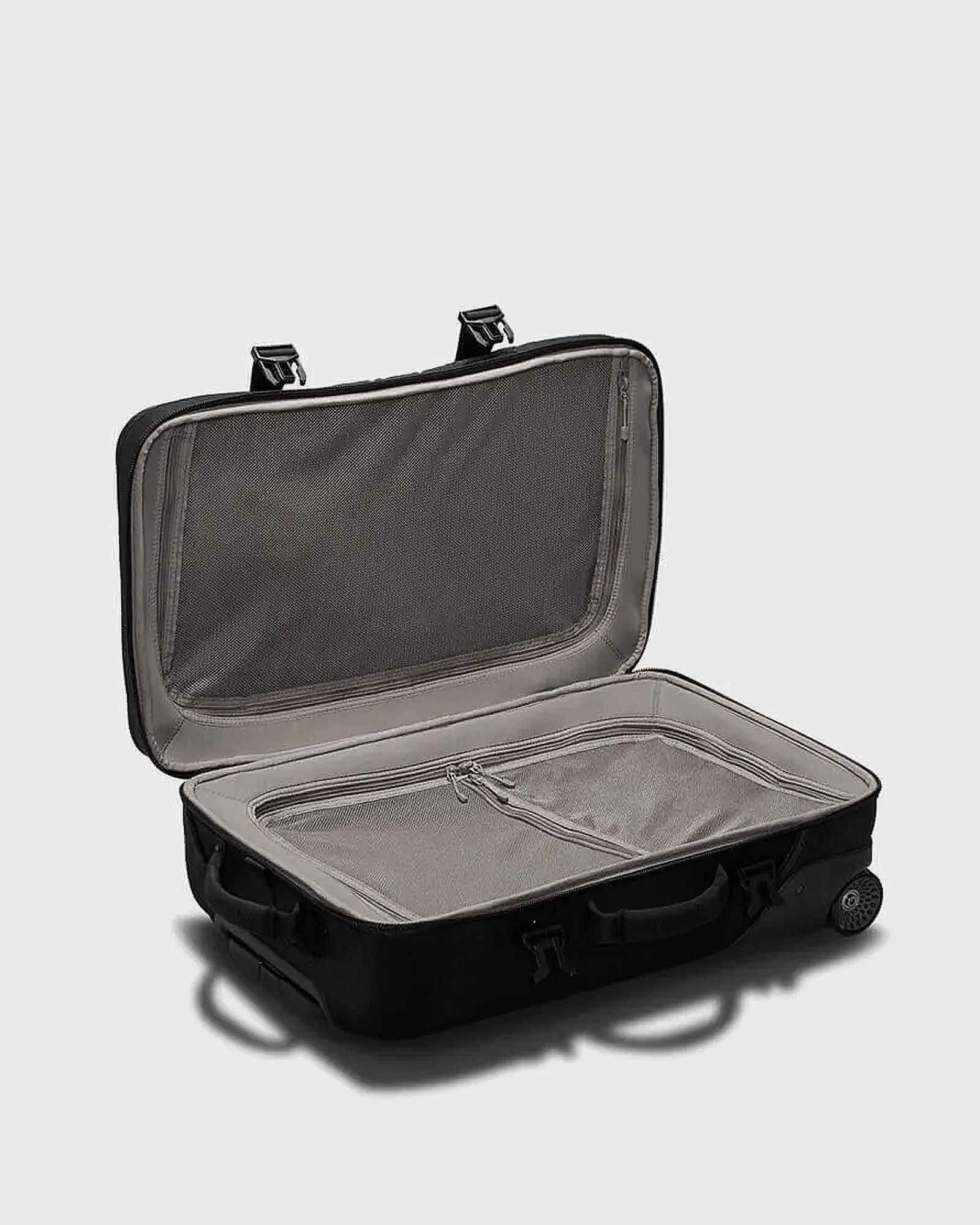 FIFTYONE49 CABIN ROLLER