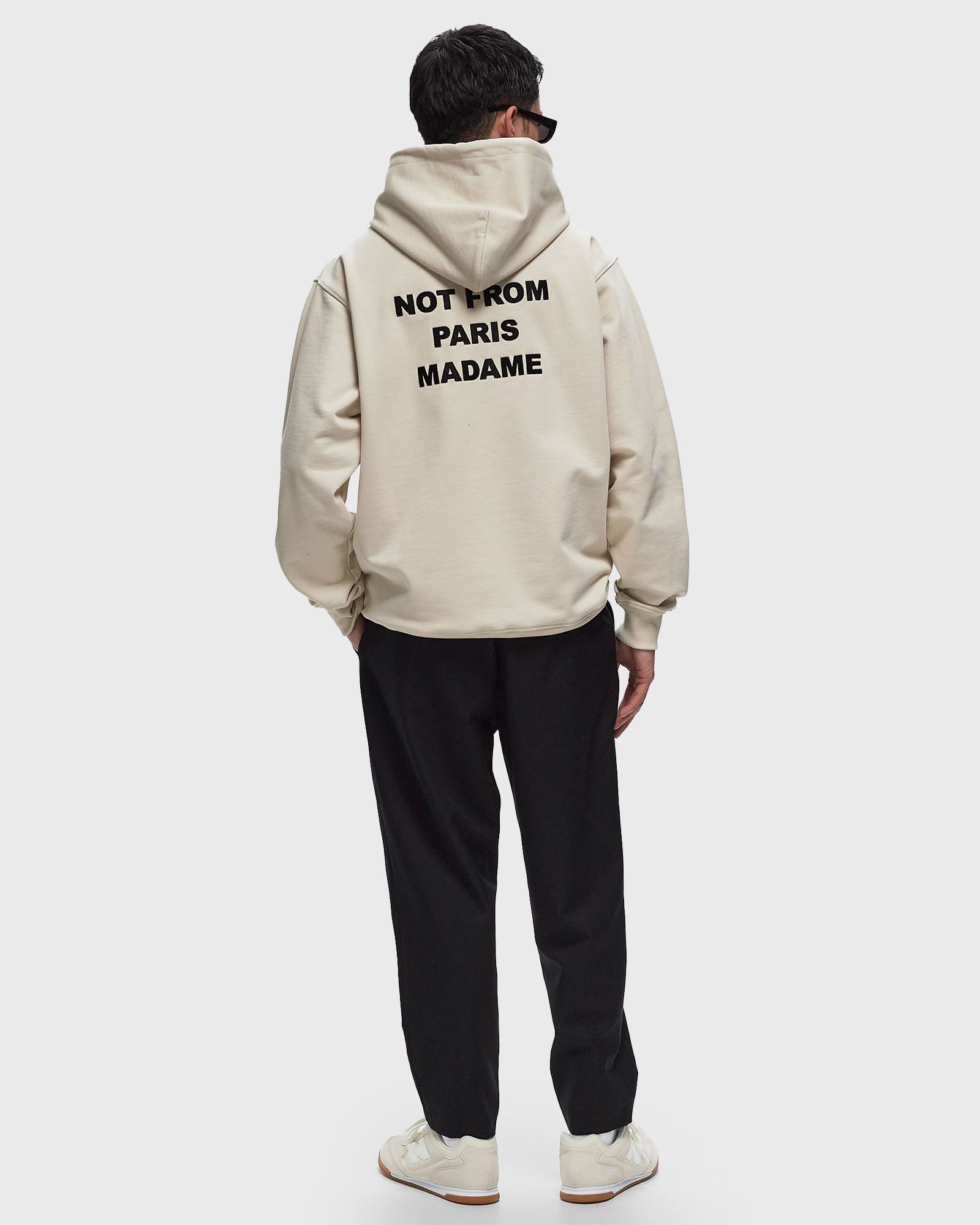 Le Hoodie Slogan