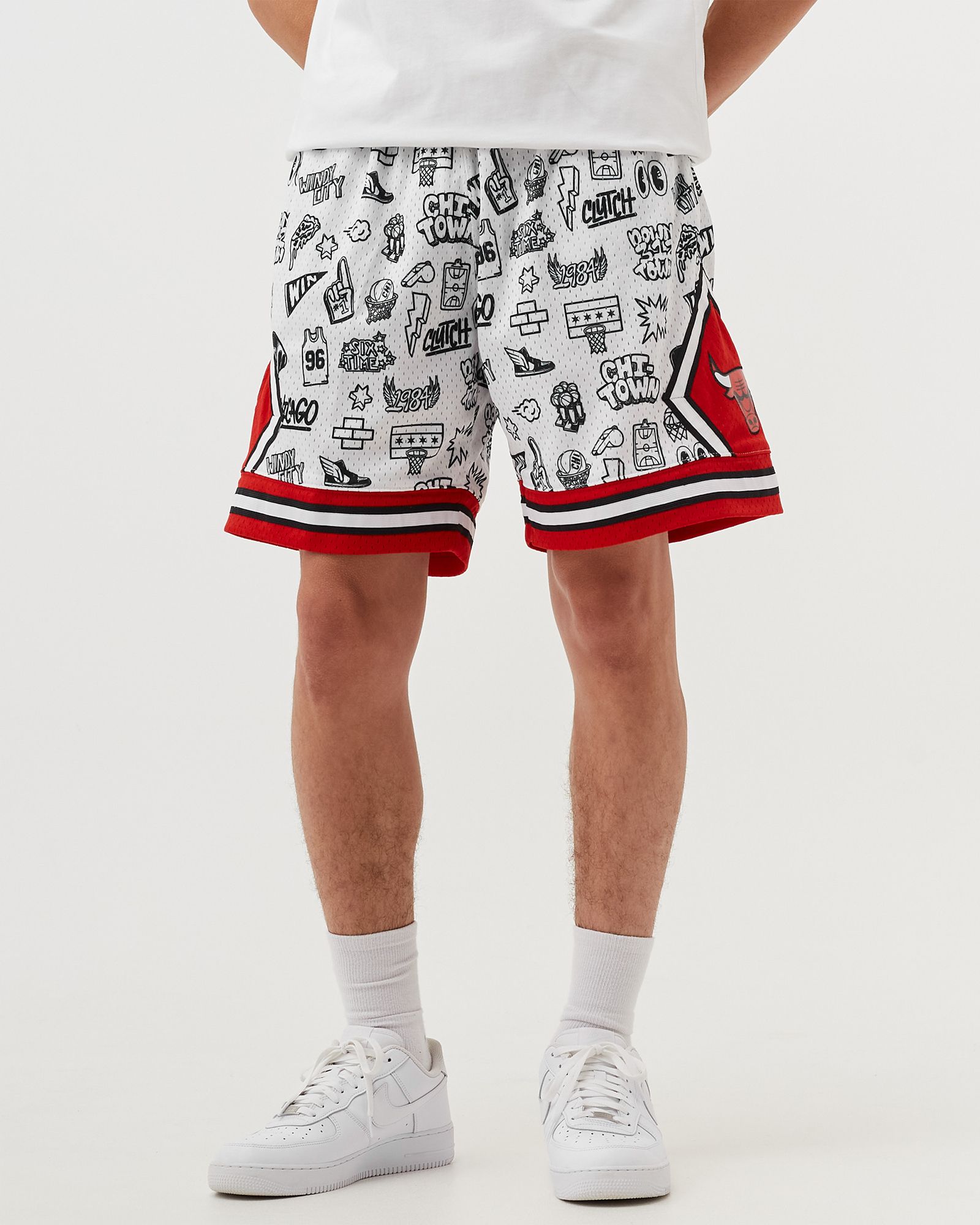 NBA DOODLE SWINGMAN SHORTS BULLS 1997