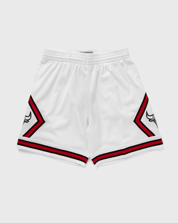 NBA CRACKED CEMENT SWINGMAN SHORT BULLS 1997
