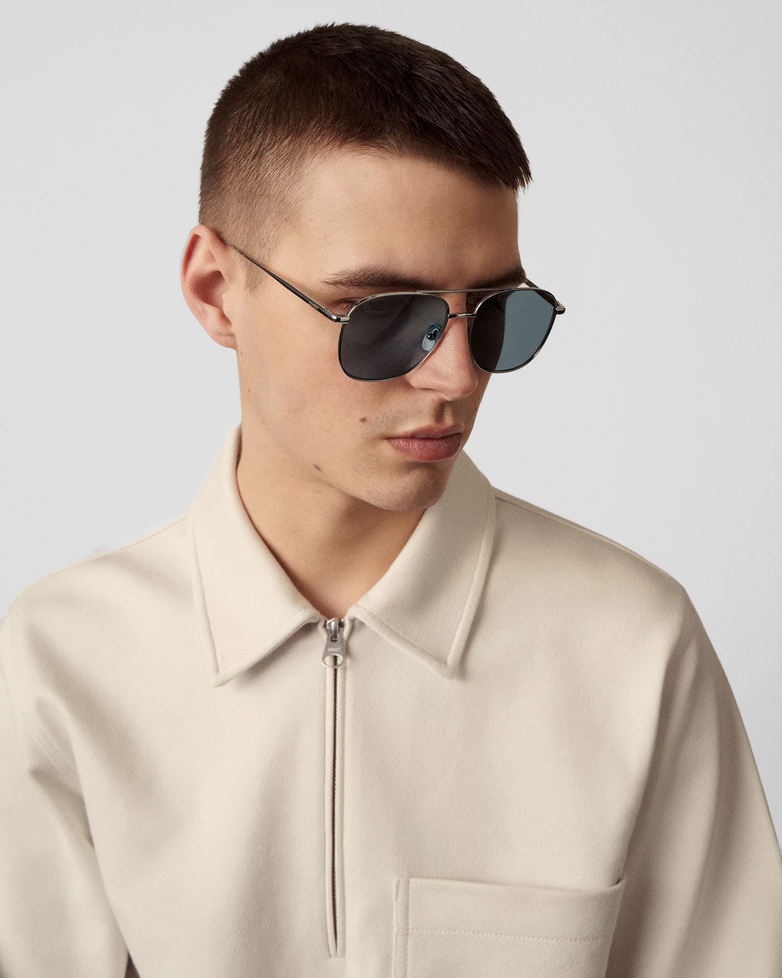 PILOT BLUE P SUNGLASSES