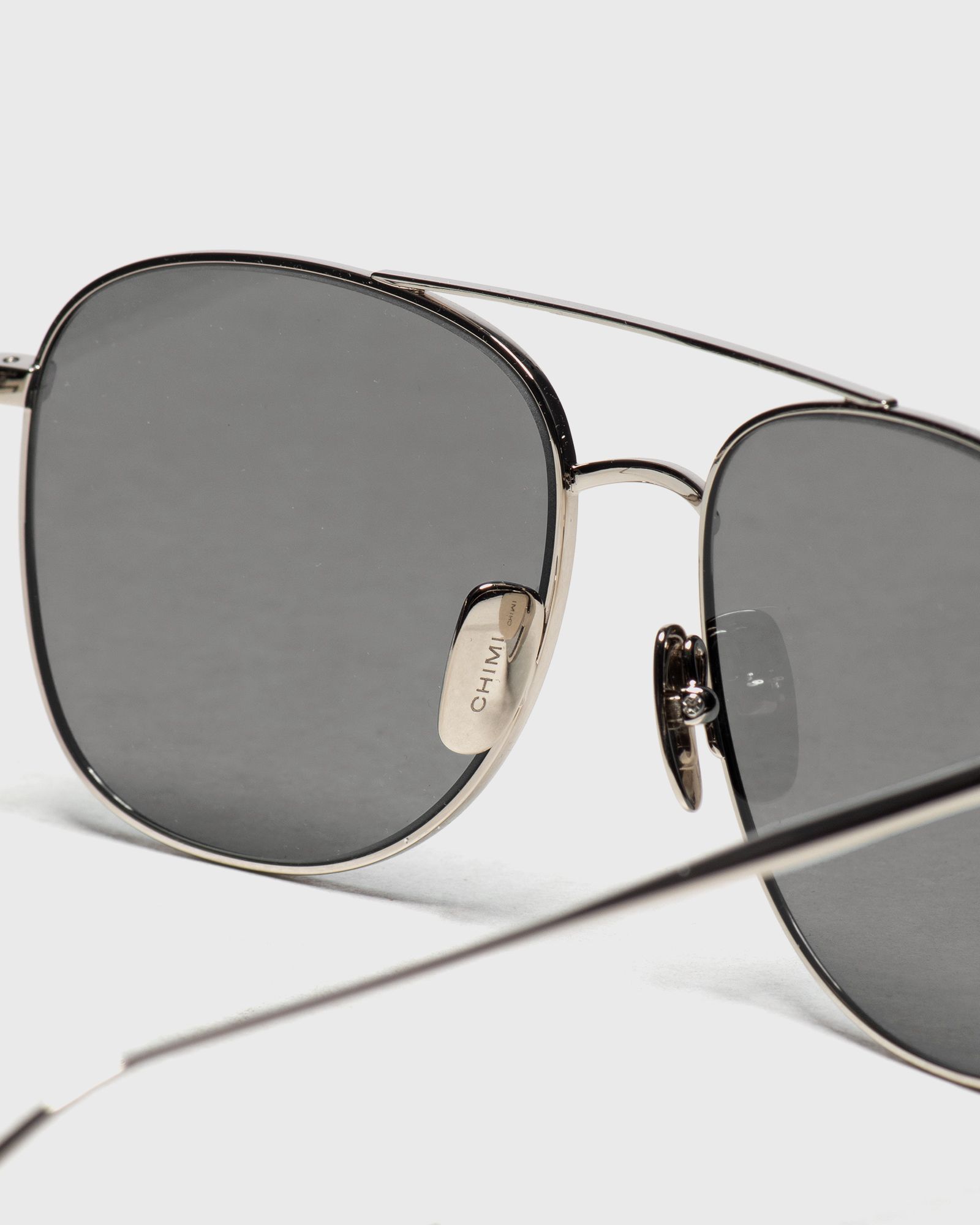 PILOT GREY P SUNGLASSES