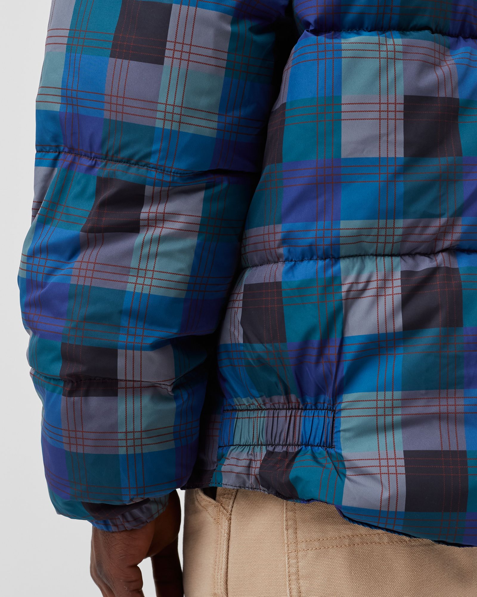 ZIP-OFF SLEEVE PUFFER JACKET